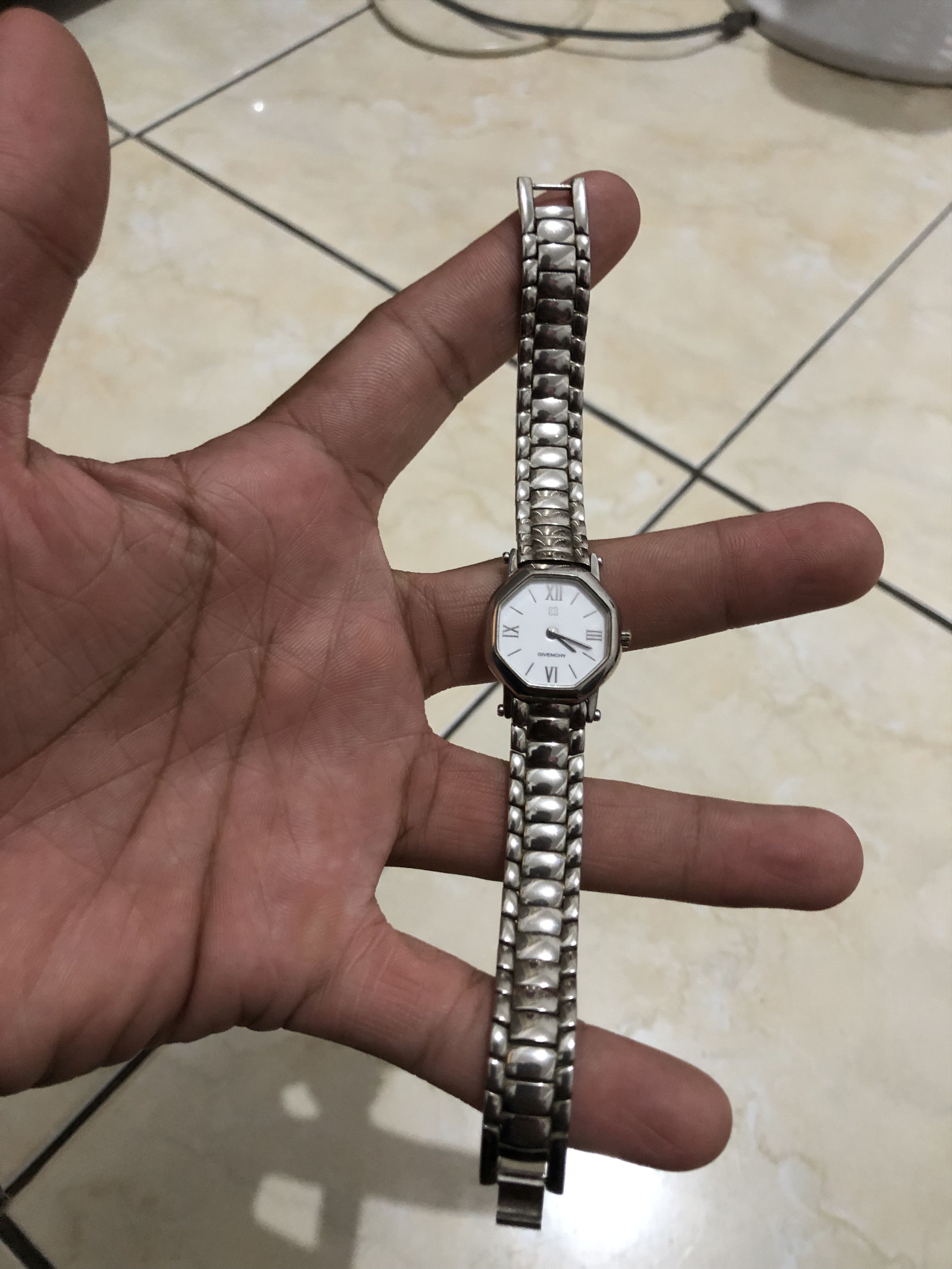 Givenchy Vintage 90s Life Givenchy Octagon Case Watch Size ONE SIZE - 6 Thumbnail