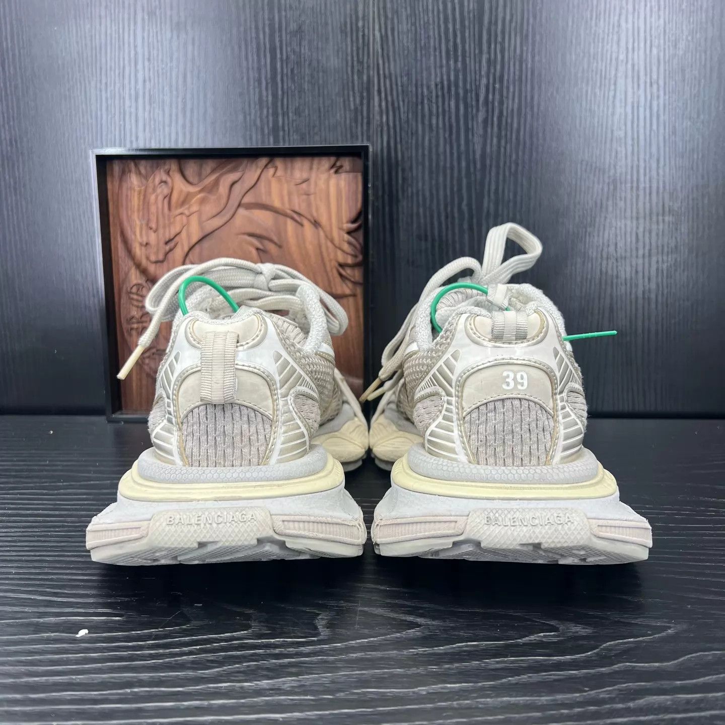 Balenciaga Balenciaga 3XL Light Beige 39 New Condition Size US 6 / EU 39 - 4 Thumbnail