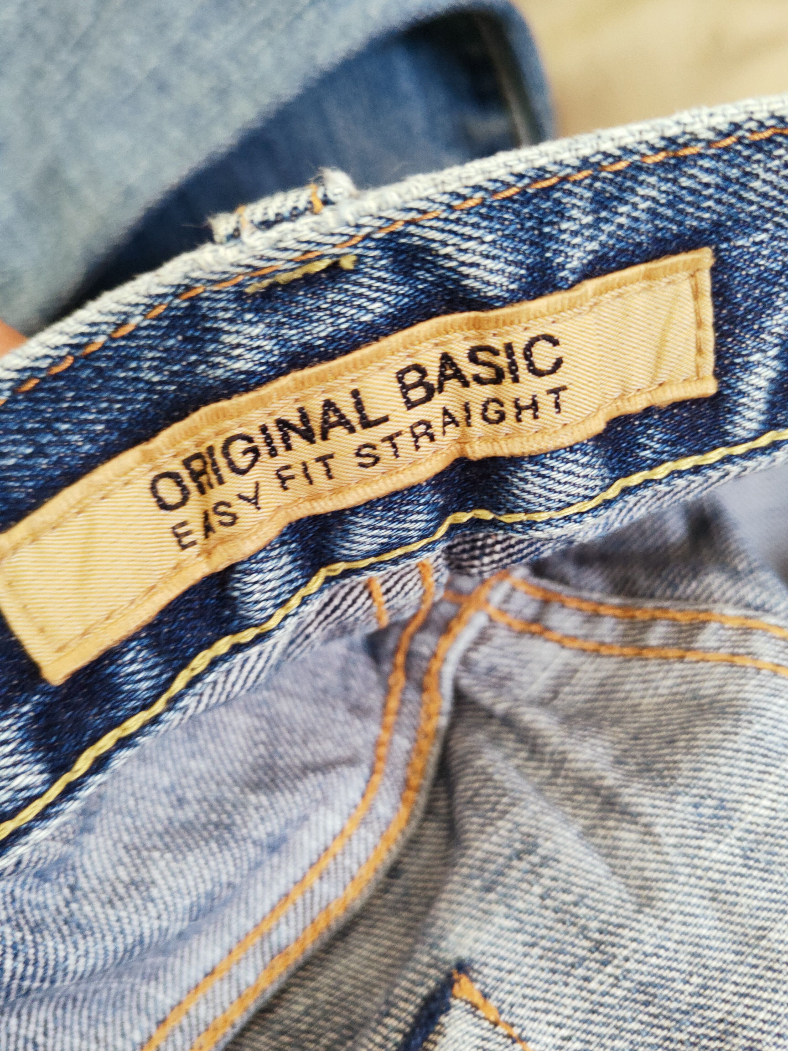 Japanese Brand Uniqlo Blue Distressed Ripped vintage denim Jeans #S2499 Size US 30 / EU 46 - 15 Thumbnail