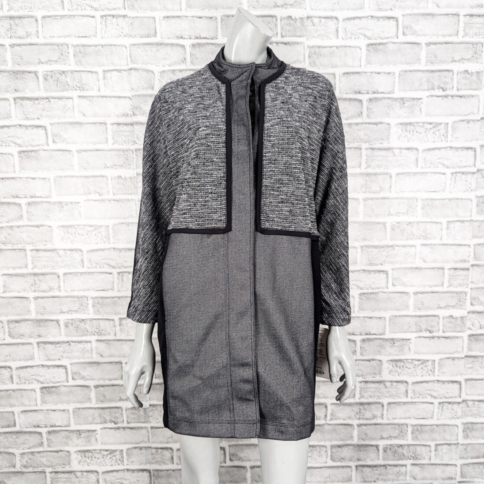 Lululemon Lululemon Cocoon Car Coat Jacket in Heather Gray Black Size M / US 6-8 / IT 42-44 - 2 Thumbnail