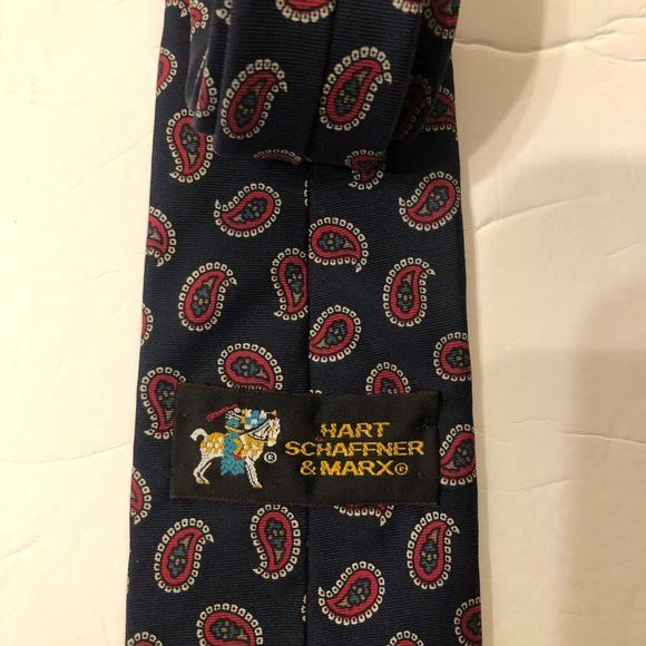 Hart Schaffner Marx HART SCHAFFNER MARX MEN'S 100%SILK NECK TIE WIDTH: 3 1/2" Size ONE SIZE - 4 Thumbnail