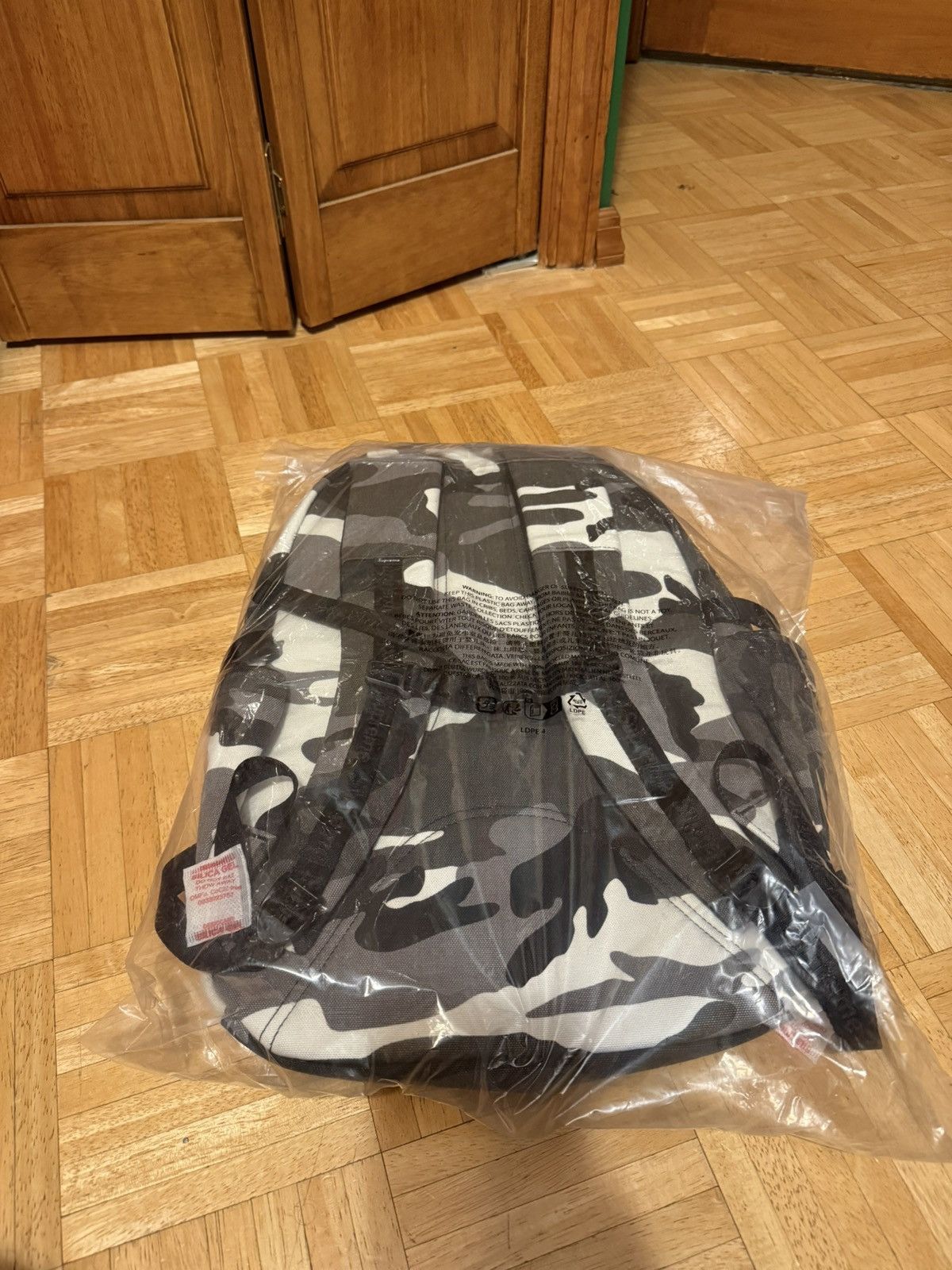 Supreme Supreme Backpack Snow Camo SS25 Size ONE SIZE - 2 Thumbnail