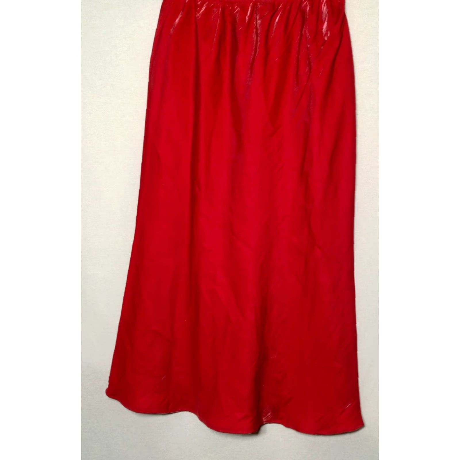 Vintage Vintage Venezia Y2K Slip Skirt Size 18/20 Long A-Line Red Shimmer Crinkle Sweetheart Size 40" / US 18 - 2 Thumbnail