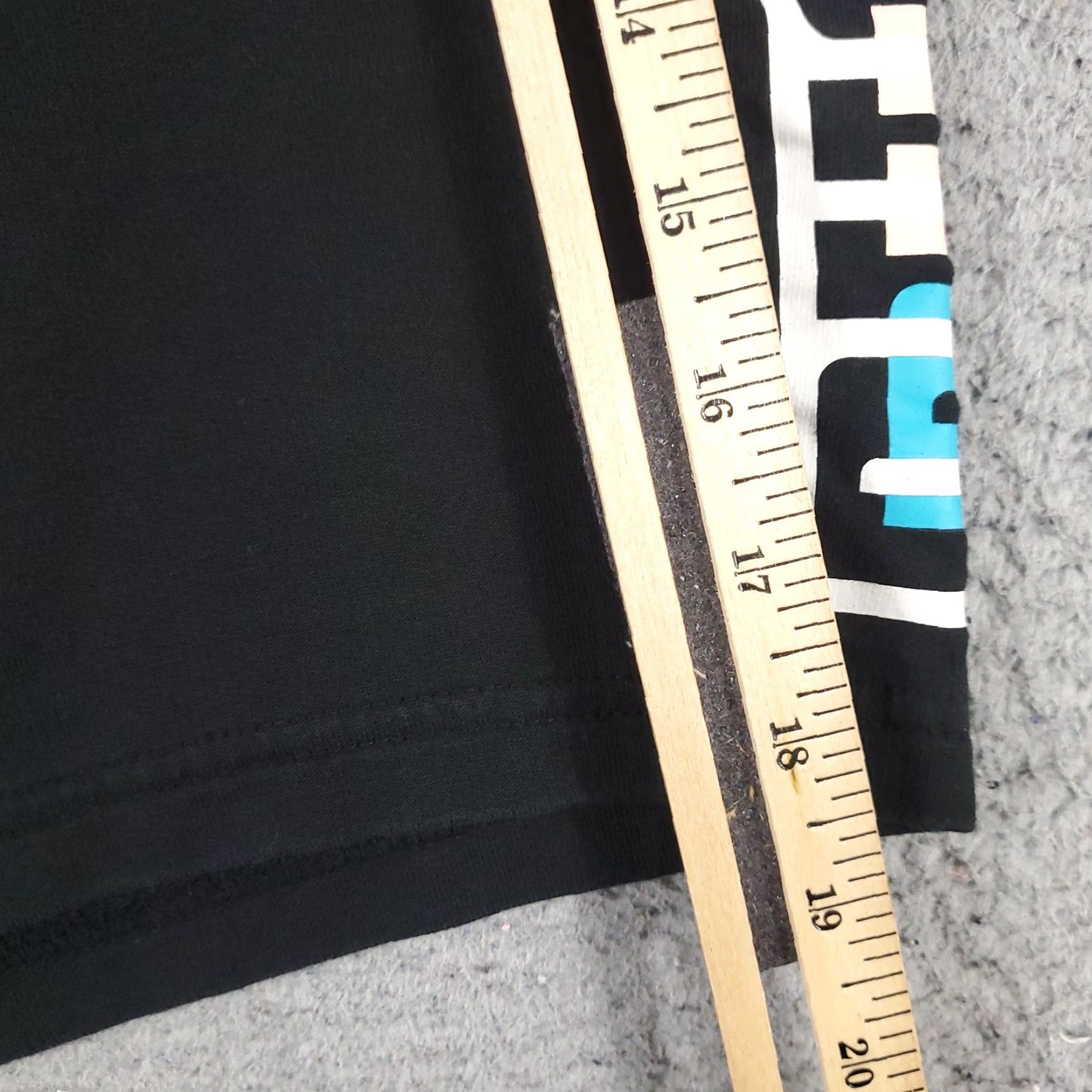 Puma PUMA Men's Small Black Sports Running Sweat Shorts with Drawstring and Pockets Size US 29 - 5 Thumbnail