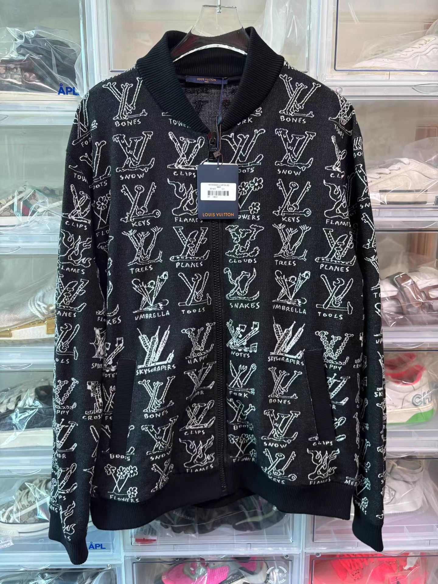 Louis Vuitton Louis Vuitton Logo Jacquard Long Sleeve Jacket K15 Size US XXL / EU 58 / 5 - 1 Thumbnail