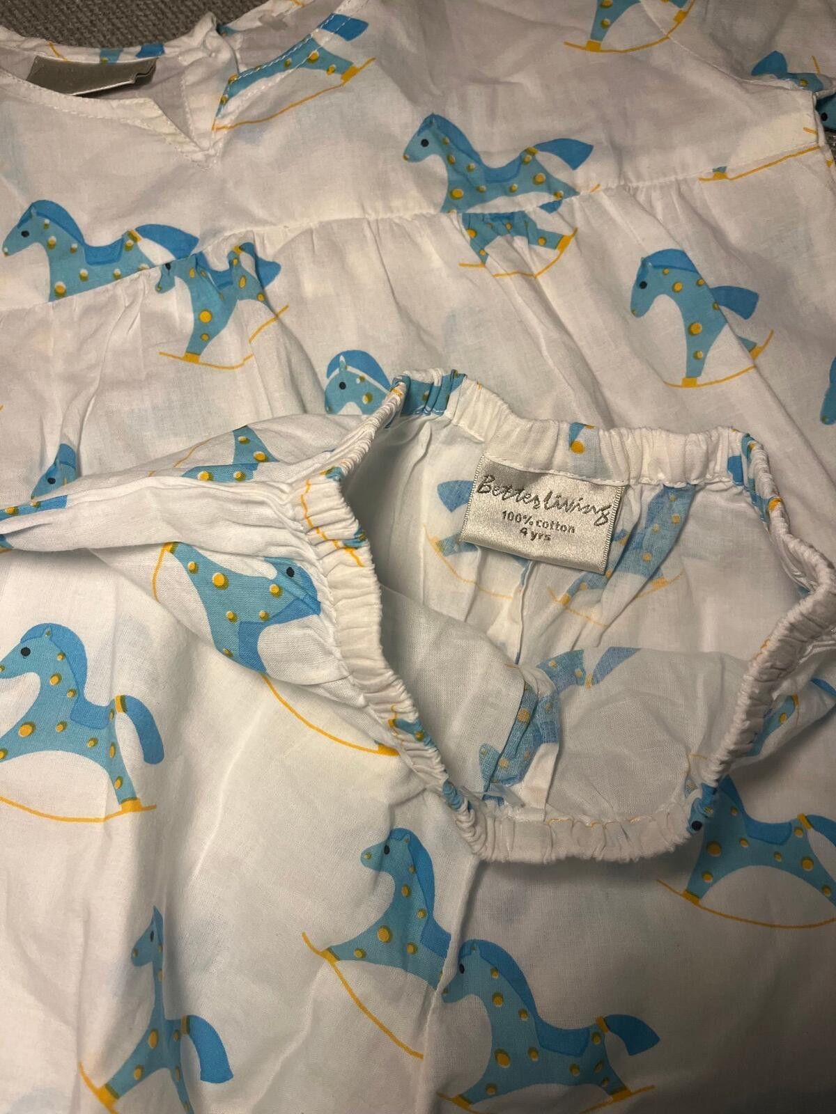 Other 4T Unisex Rocking Horse Pajama Set Lightweight Sleepwear Size ONE SIZE - 3 Thumbnail