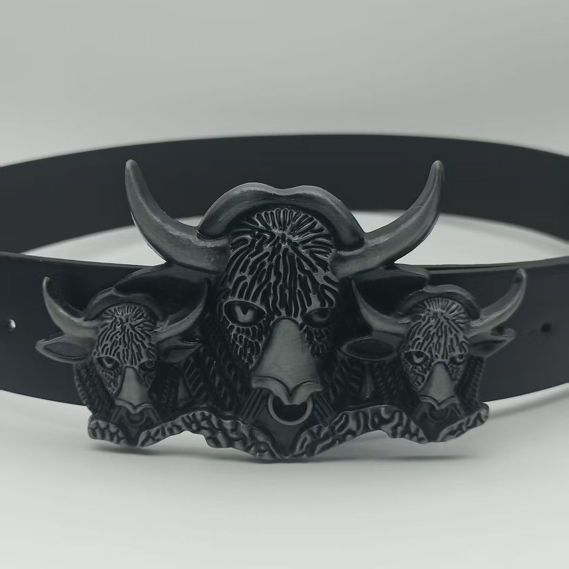 Designer Cow Hip-hop Vintage Belt Riveted Belts Menswear Accessories Size ONE SIZE - 2 Thumbnail