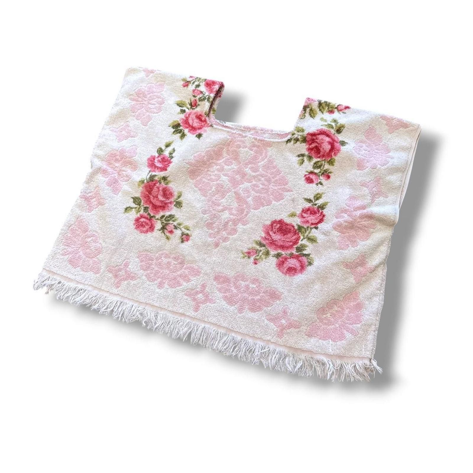 Other Vintage Rose Handmade Towel Floral Top Size ONE SIZE - 1 Thumbnail