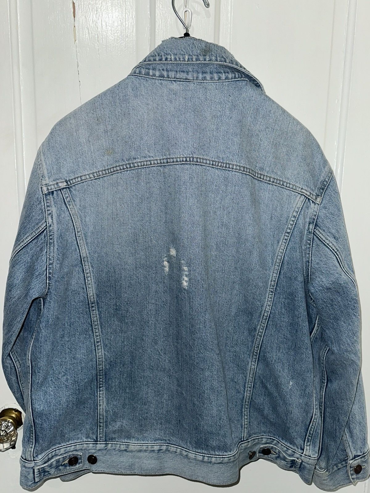 Gucci Authentic Gucci embroidered Cat Denim Jacket Size 44/Medium Size M / US 6-8 / IT 42-44 - 2 Thumbnail