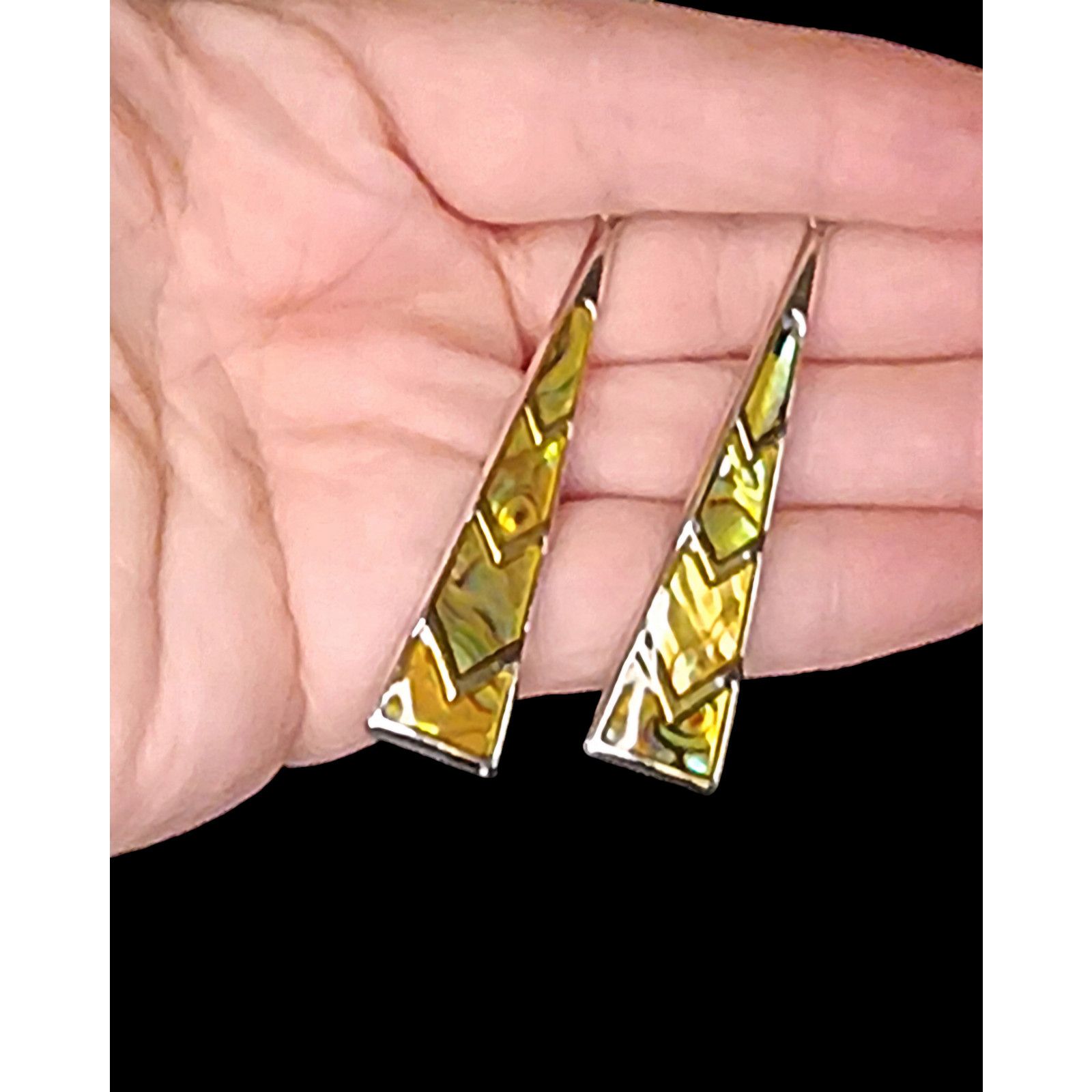 Other Gorgeous Abalone shell dangle earrings triangle shape Size ONE SIZE - 4 Thumbnail