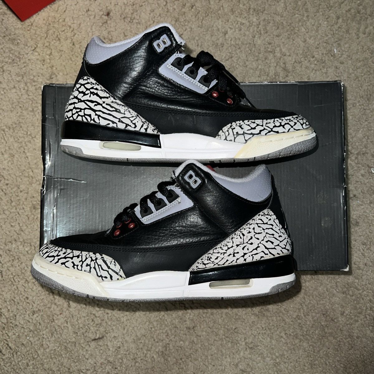 Jordan Brand Air Jordan 3 Retro GS Size US 4.5 / IT 34.5 - 3 Thumbnail