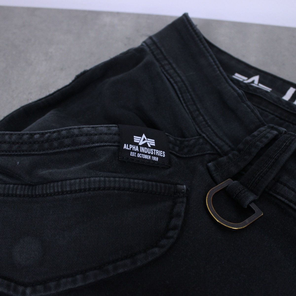 Alpha Industries Alpha Industries Multipocket Utility Cargo Pants Military Size US 33 - 11 Thumbnail