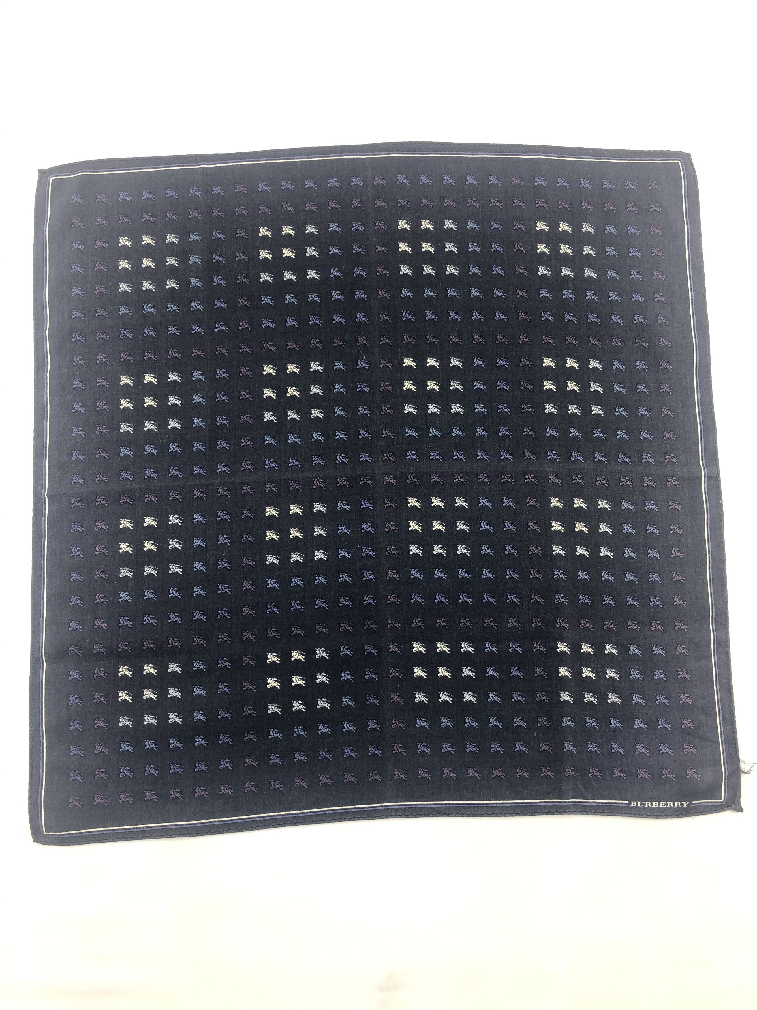 Burberry Burberrys Handkerchief / Bandana / Neckerchief Size ONE SIZE - 2 Thumbnail