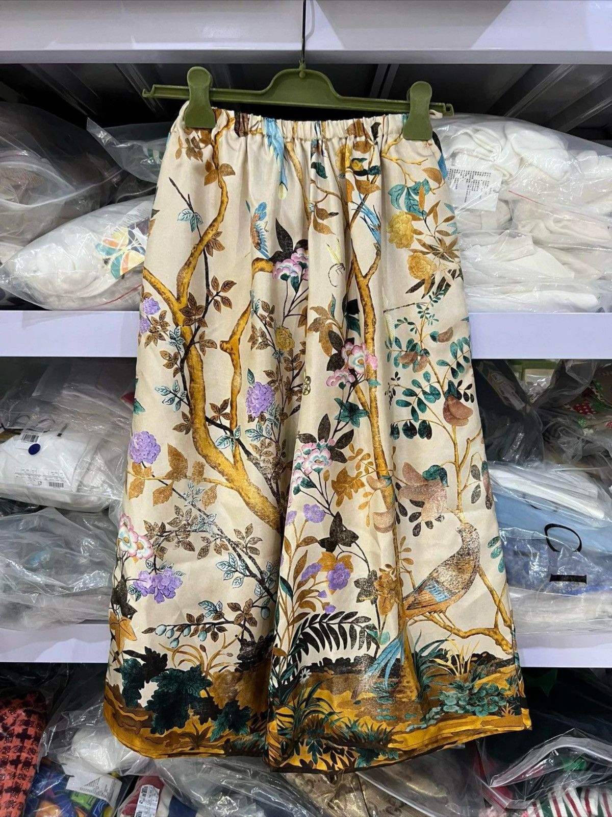 Gucci Gucci Tian-print silk palazzo trousers Size 25" / US 0 / IT 36 - 2 Thumbnail