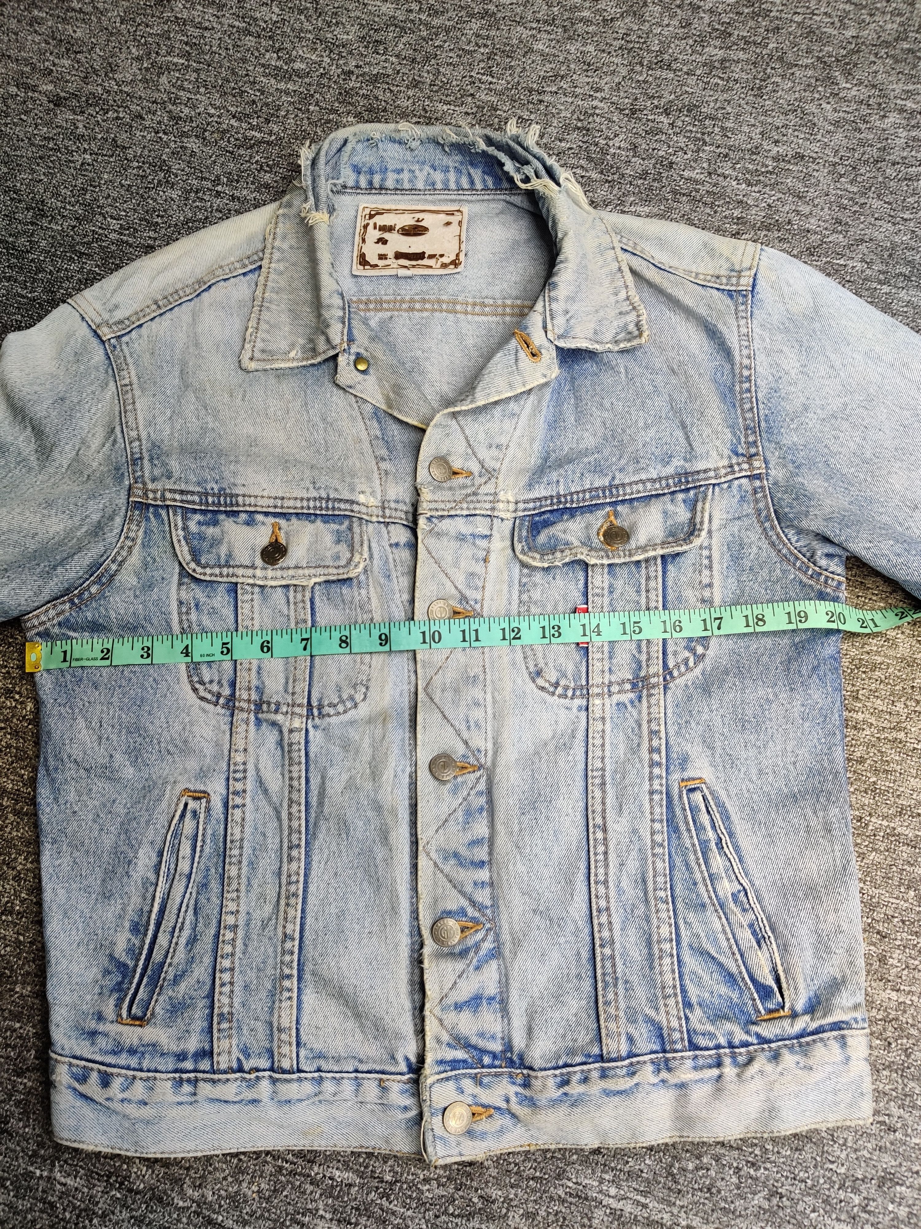Japanese Brand Vintage G.L Heart Distressed Trucker Denim Jacket Size US M / EU 48-50 / 2 - 16 Thumbnail