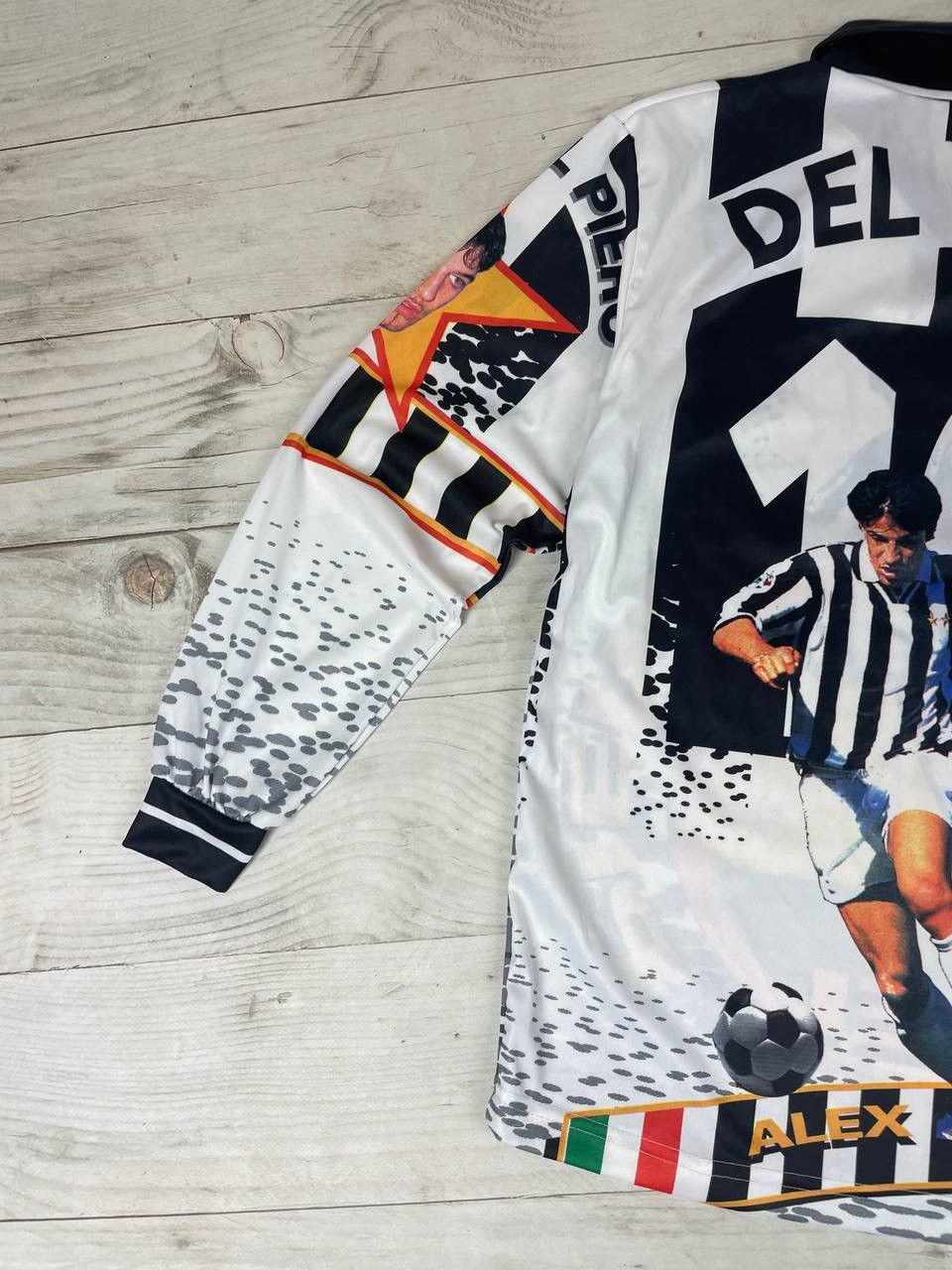 Other Vintage Juventus 1996 1997 Del Piero #10 Long Sleeve Jersey Size US S / EU 44-46 / 1 - 15 Thumbnail