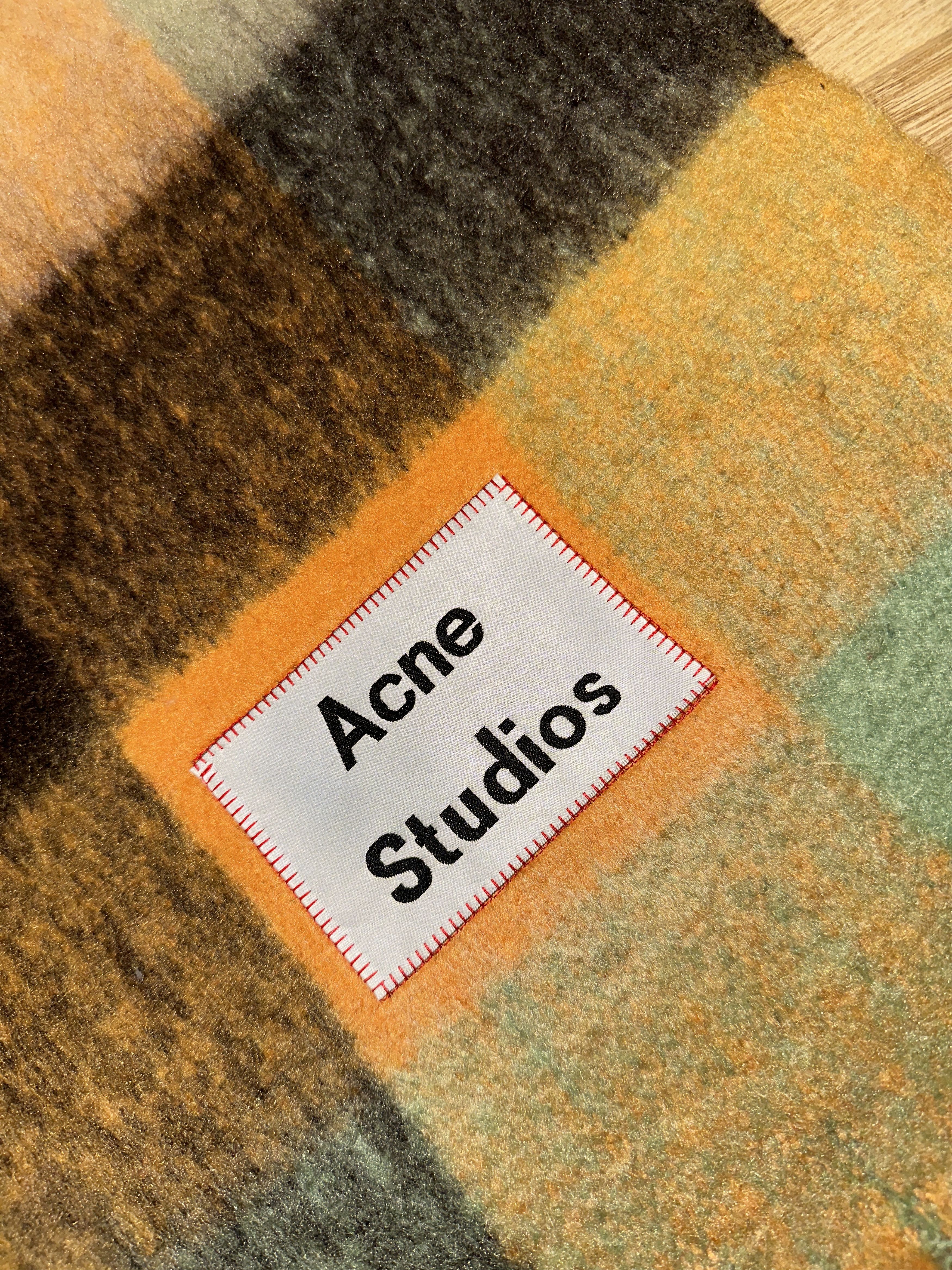Acne Studios Acne Studios Check Wool Mohair Scarf Unisex 250cm Size ONE SIZE - 4 Thumbnail