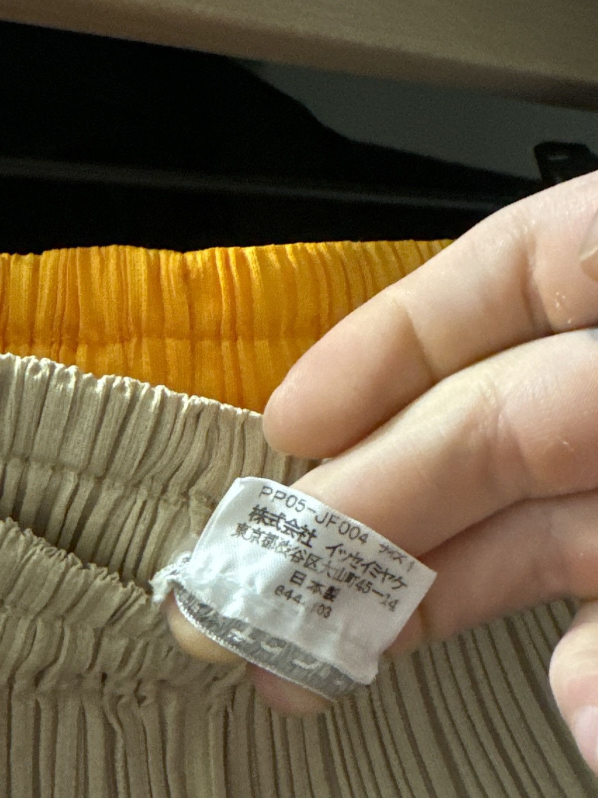 Issey Miyake × Pleats Please Issey Miyake Pleats Please Tan Cropped Trousers Size 24" / US 00 / IT 34 - 6 Thumbnail