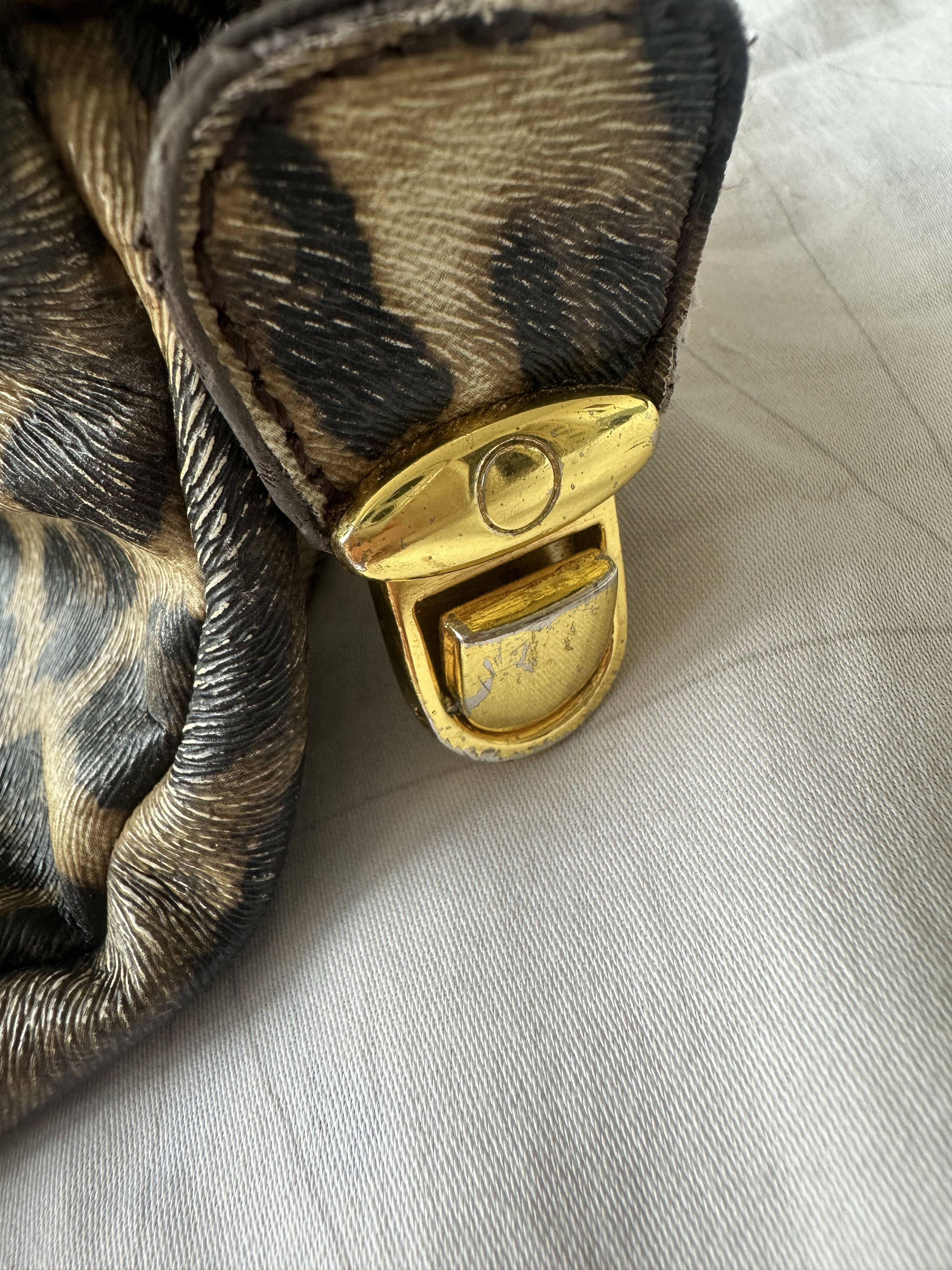 Marc Jacobs Marc Jacobs Animal Print Cheetah Vegan Faux Leather Bag Size ONE SIZE - 8 Thumbnail
