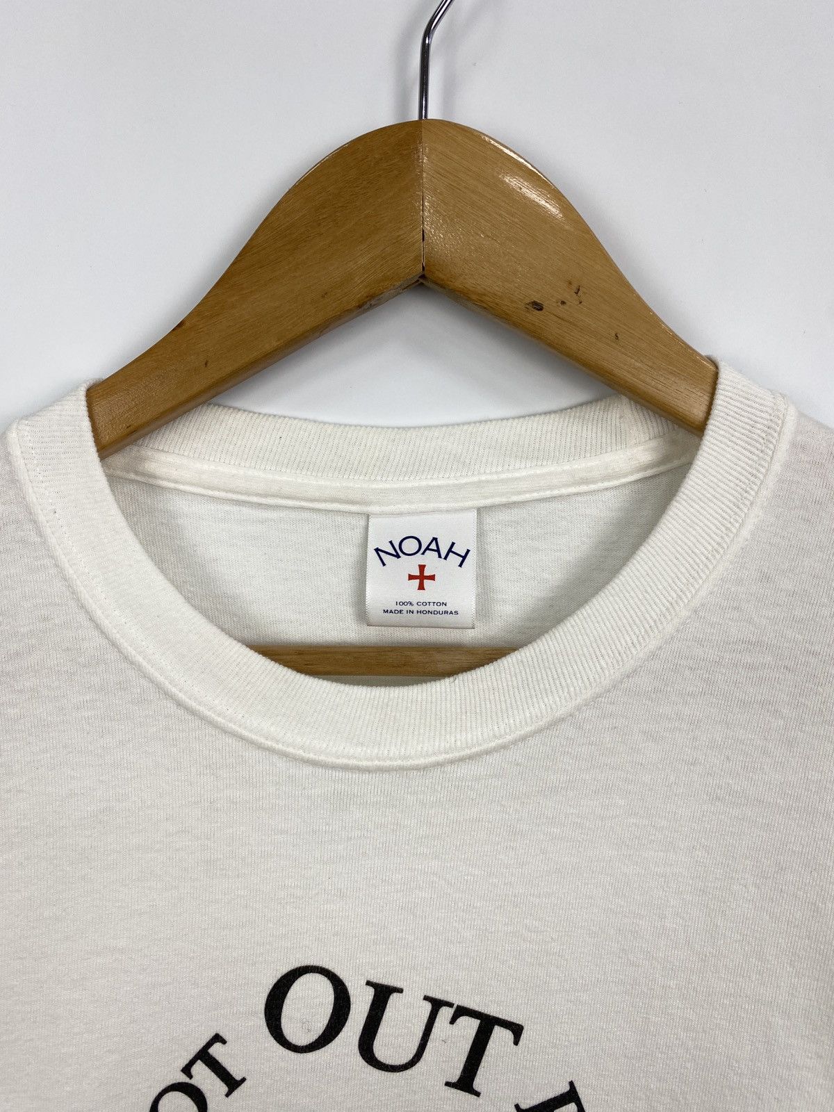 Dover Street Market × Noah Noah T-Shirt Are You Not Outraged Size US S / EU 44-46 / 1 - 5 Thumbnail