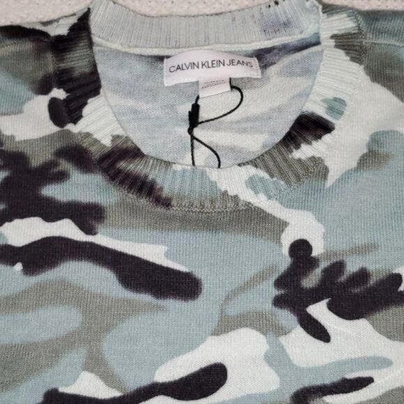 Calvin Klein Calvin Klein Jeans Sz. XS Camouflage LS Trendy Sweater Size XS / US 0-2 / IT 36-38 - 2 Thumbnail