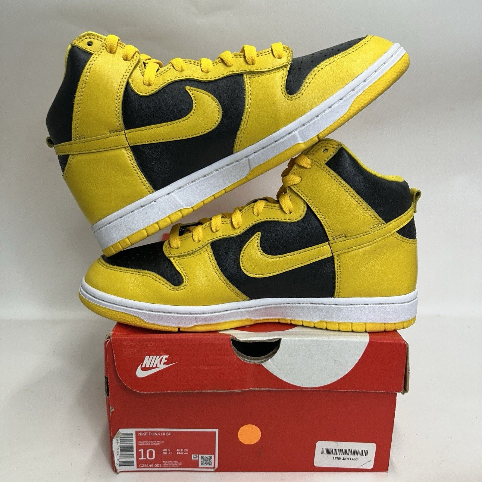 Nike Nike Dunk High SP “Iowa/Varsity Maize Black” CZ8149-002 Size US 10 / EU 43 - 3 Thumbnail