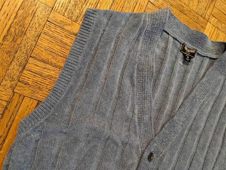 Todd Snyder Vest, new without tags Size US M / EU 48-50 / 2 - 7 Thumbnail