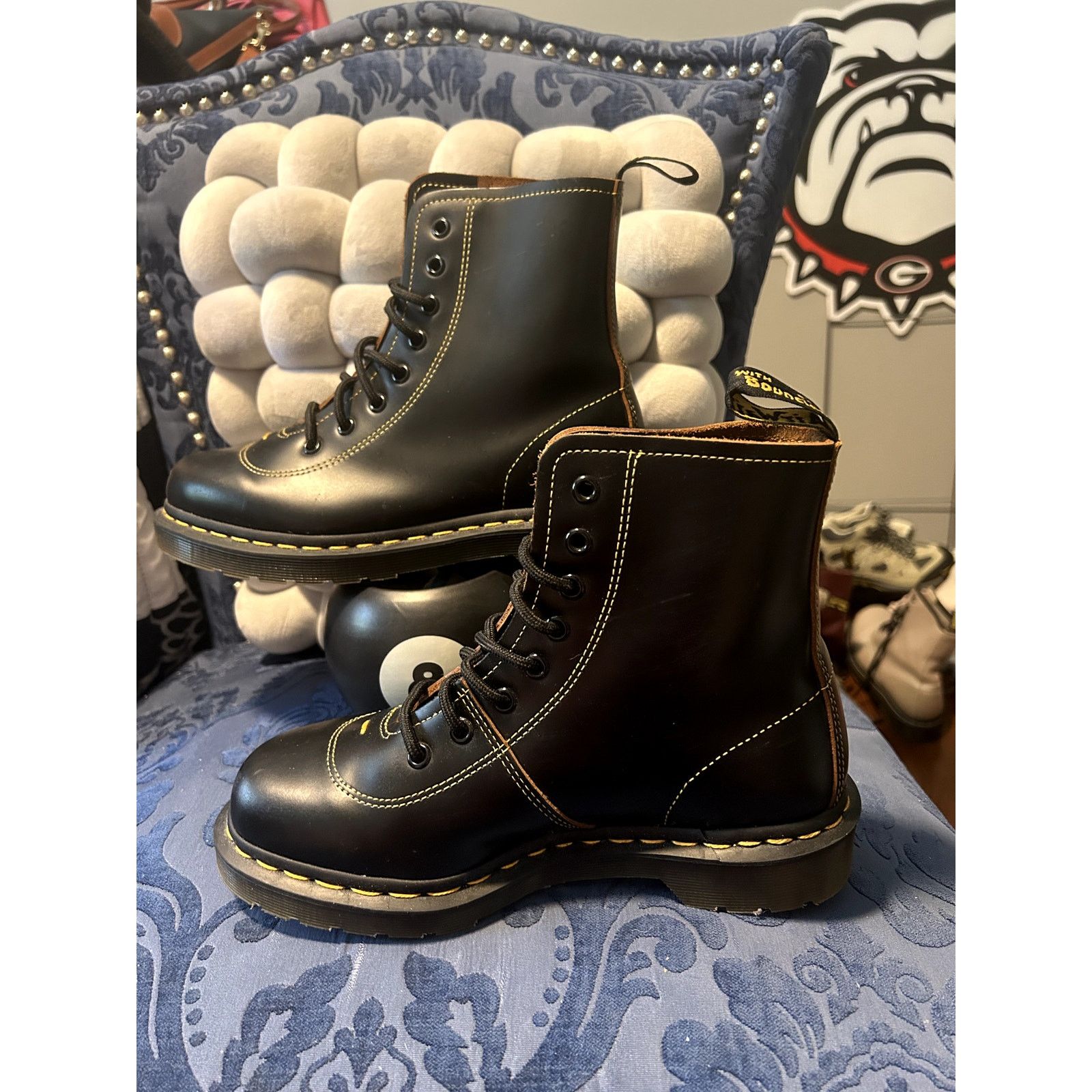 Dr. Martens Dr Martens Pharamond size 7/EU38 NWOT Size US 7 / IT 37 - 2 Thumbnail
