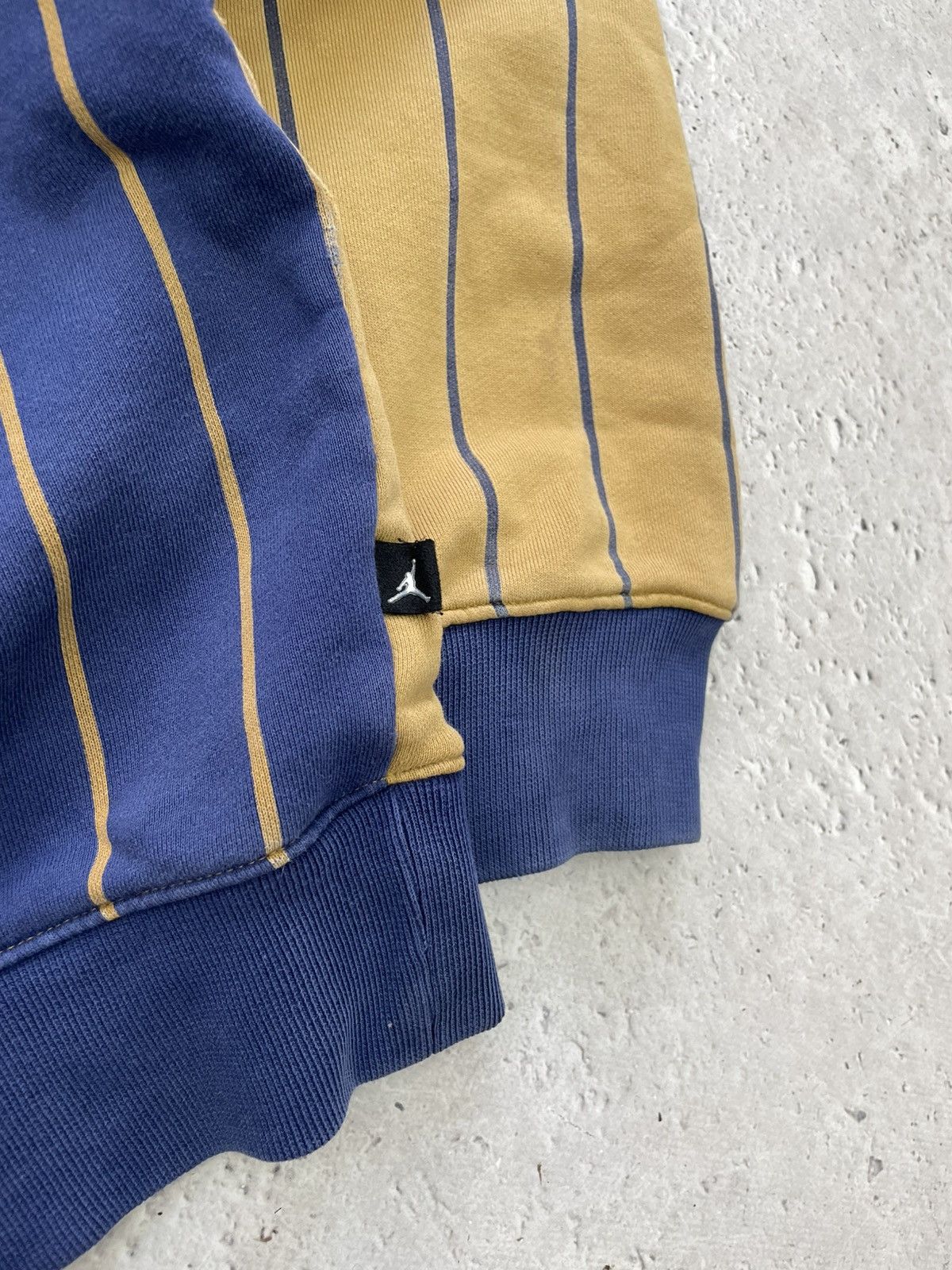 Jordan Brand Nike swoosh varsity retro jordan y2k hoodie Size US L / EU 52-54 / 3 - 13 Thumbnail