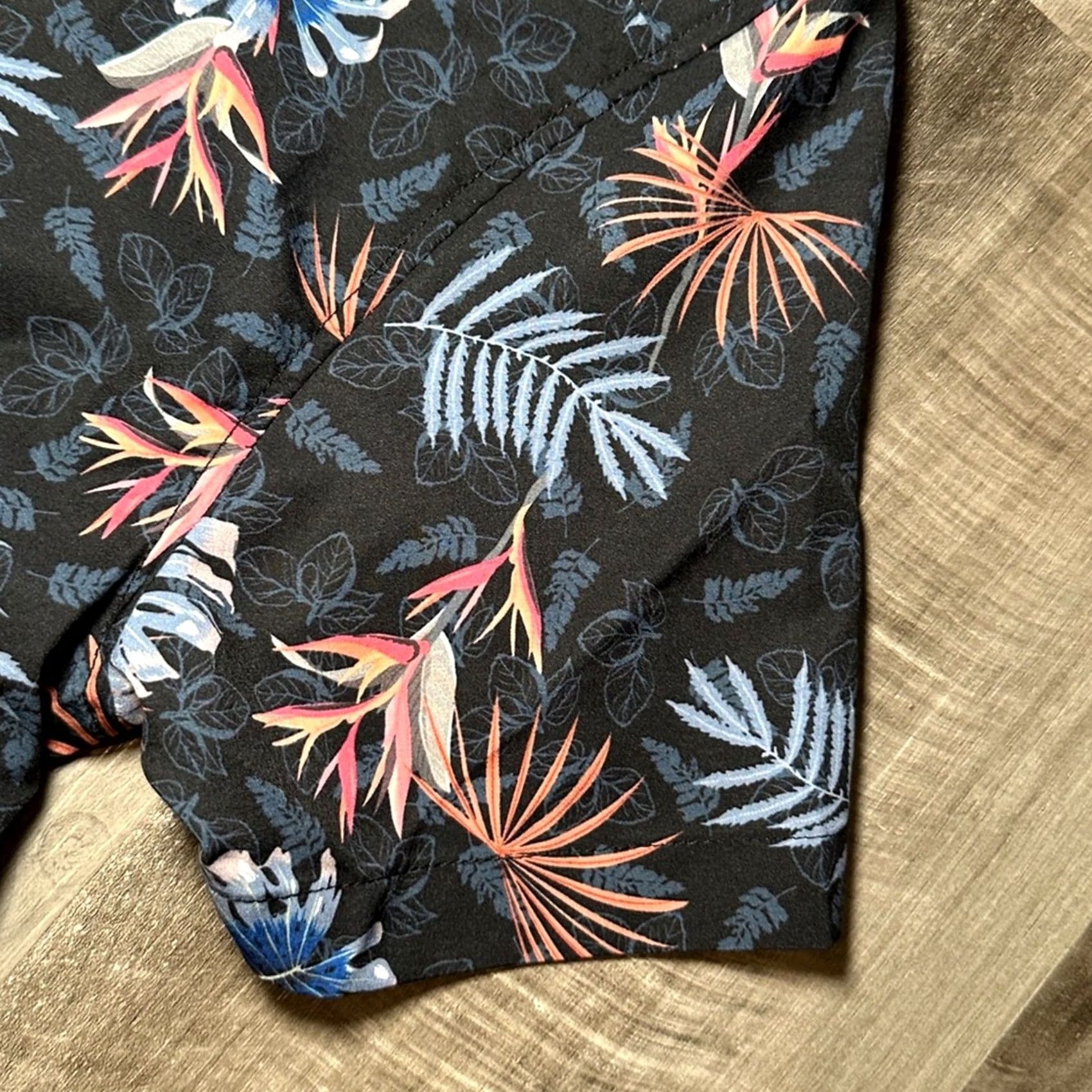 Vintage Con.Struct Shirt Slim Fit 4 Way Stretch Palm Print Short Sleeve Button Down S Men Blue Size US S / EU 44-46 / 1 - 4 Thumbnail