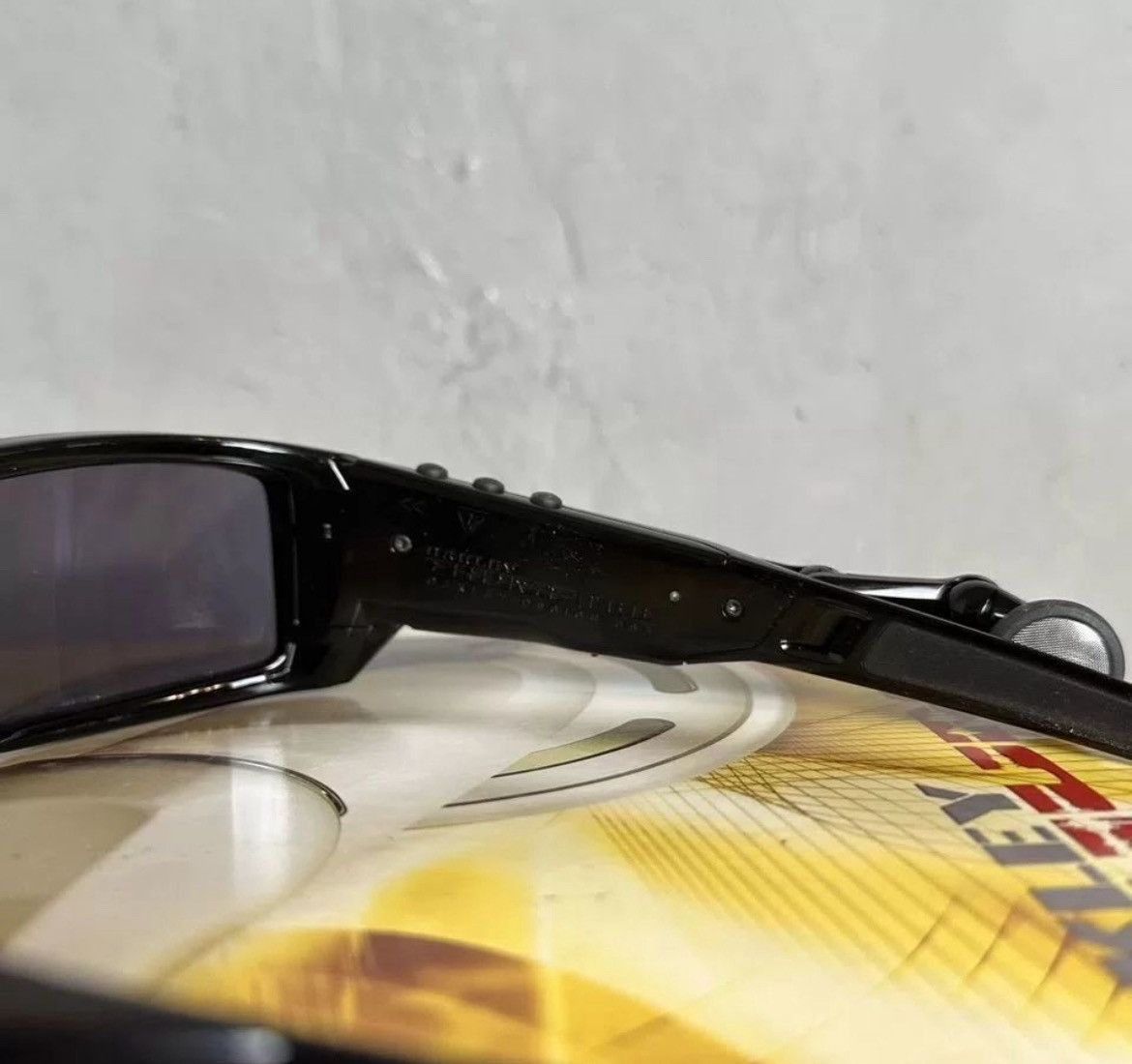 Oakley Oakley Thump 2 Polished Black Iridium Vintage 00s Size ONE SIZE - 7 Thumbnail