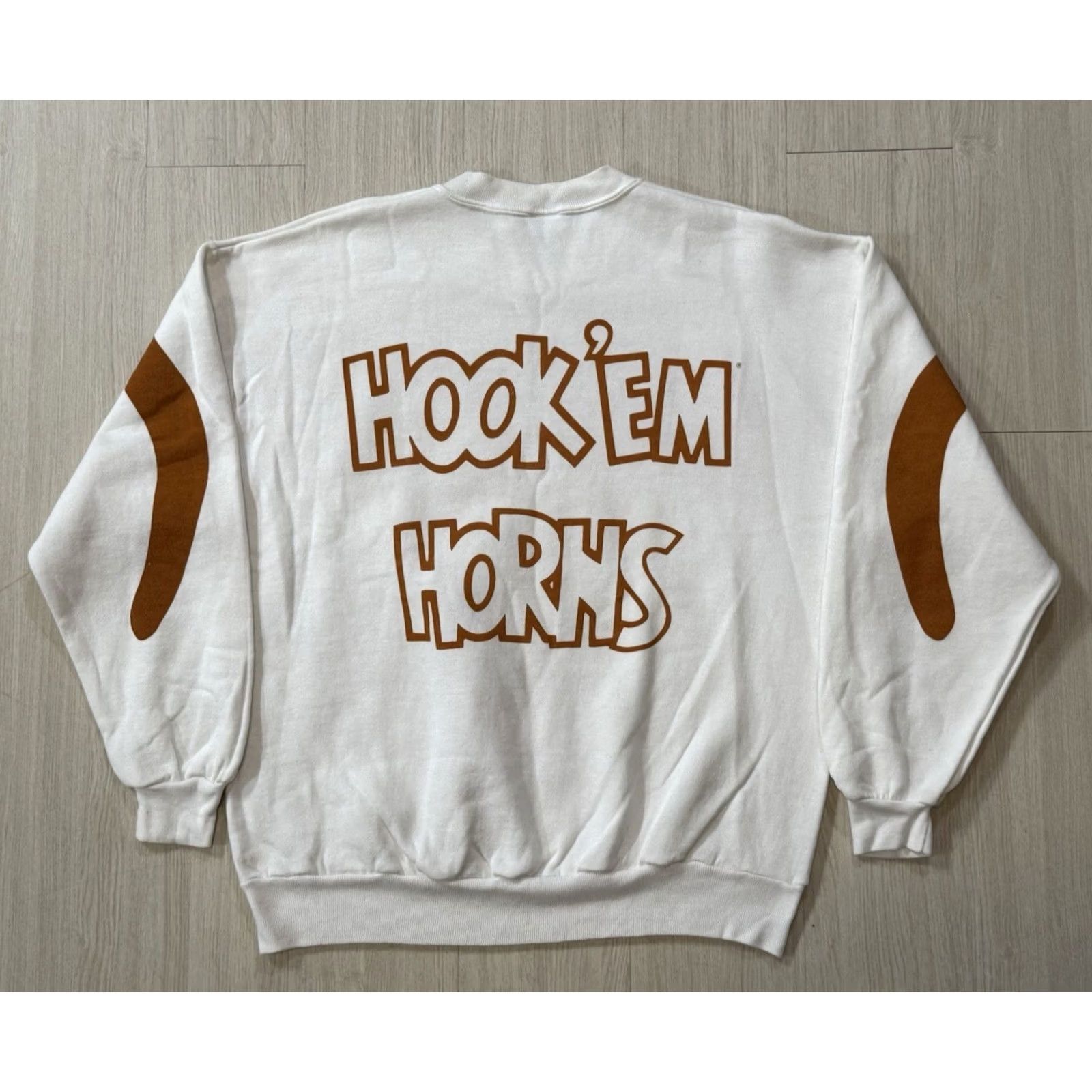 Jerzees VINTAGE 90s Texas Longhorns Big Bevo Crewneck Sweatshirt XL UT Football NCAA Shirt Mens White Graphic Print Logo Pullover Bevo Sports University 90s Size US XL / EU 56 / 4 - 2 Thumbnail
