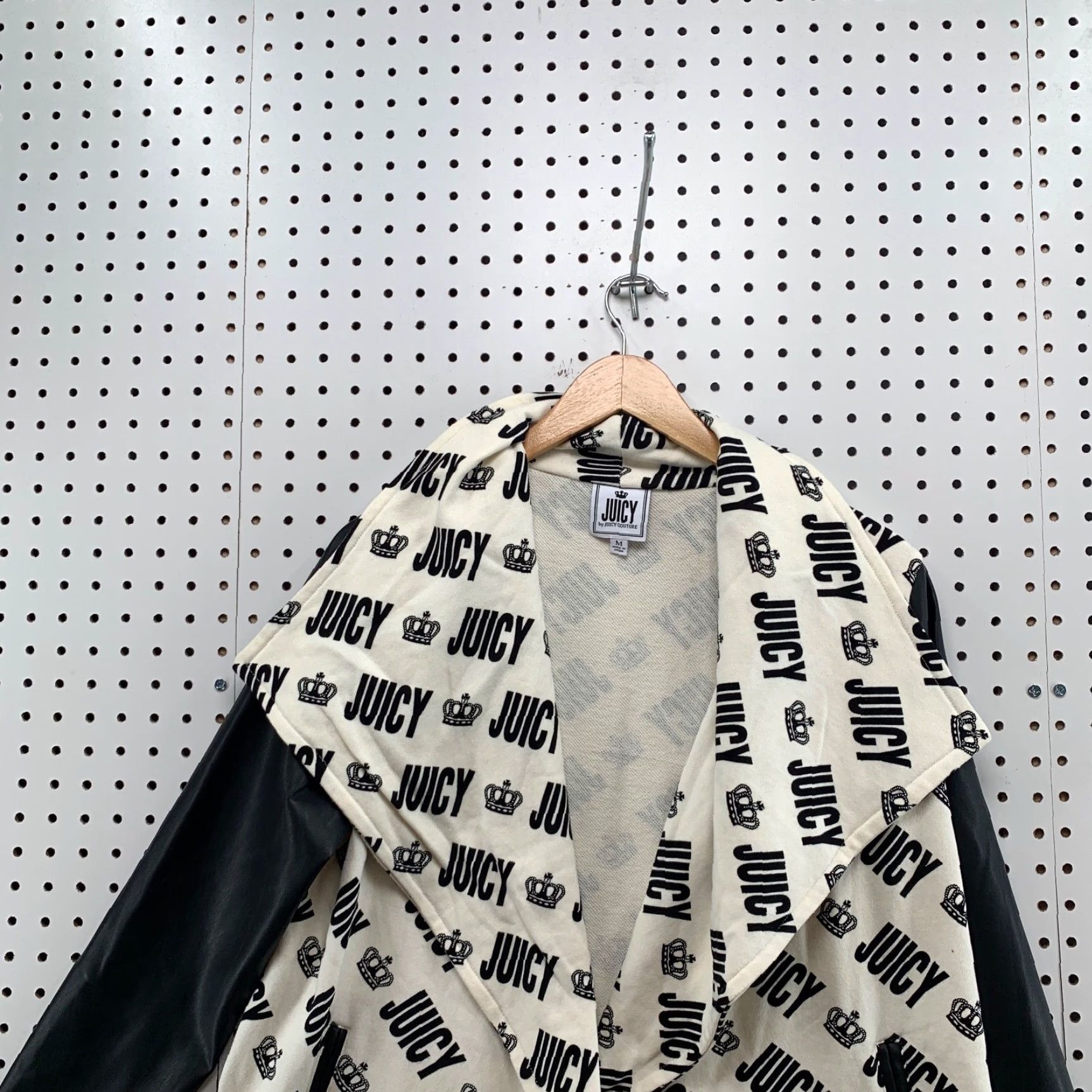 Juicy Couture Juicy Couture Blazer Jacket Womens M All Over Print Long Sleeves AOP Spellout Black Size M / US 6-8 / IT 42-44 - 5 Thumbnail