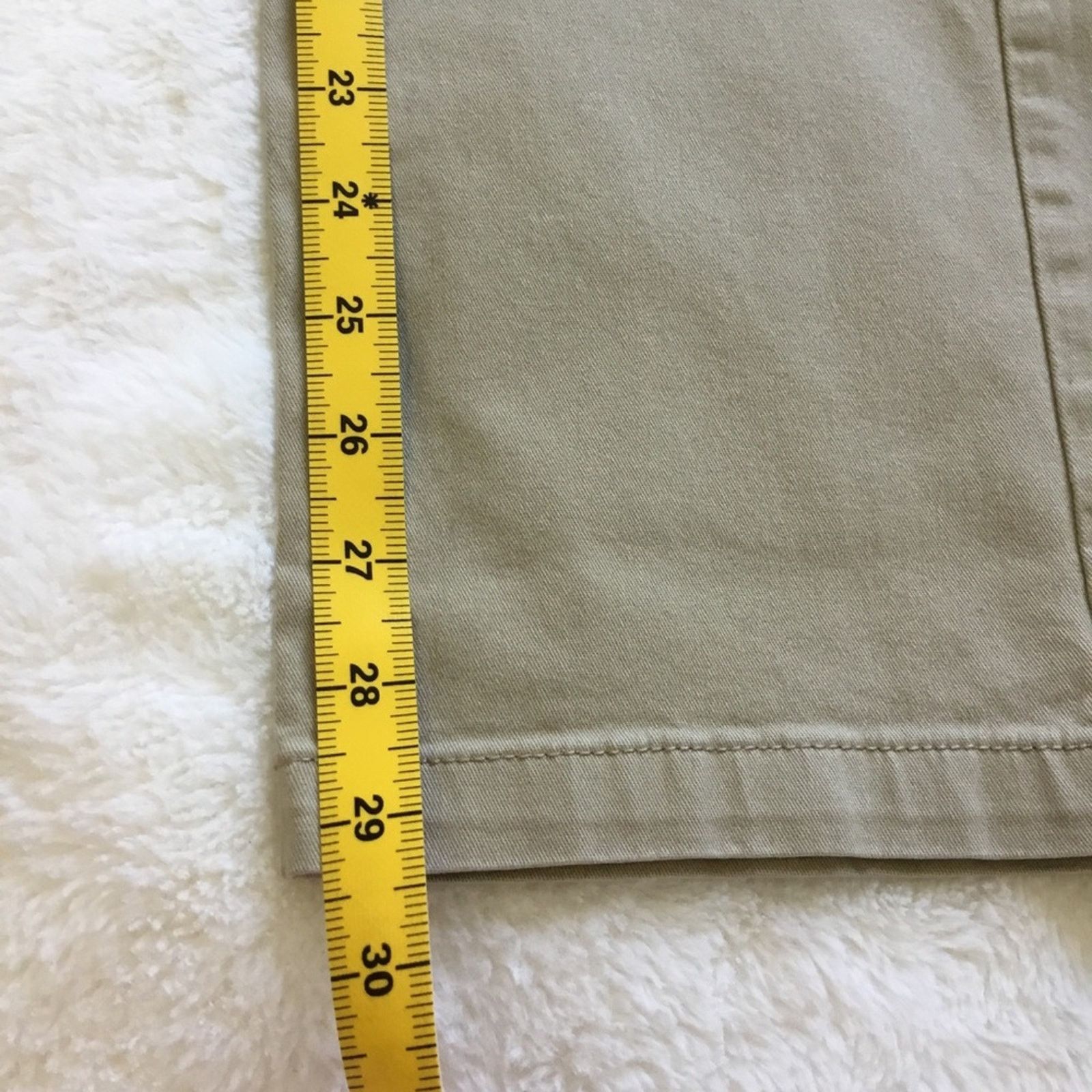 Old Navy Old Navy Beige Ultimate Straight Khaki Pants Size US 28 / EU 44 - 15 Thumbnail
