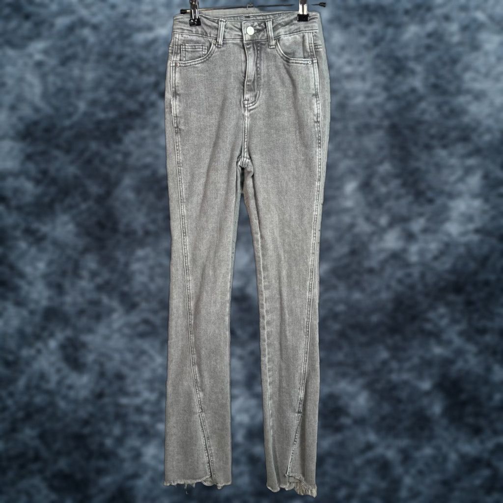 Denime By Sienna And Thomas Womens Jeans Skinny Gray High-Waisted S Small Denimrise 23 Inseam 32 In Cotton Blend Size 28" / US 6 / IT 42 - 1 Thumbnail