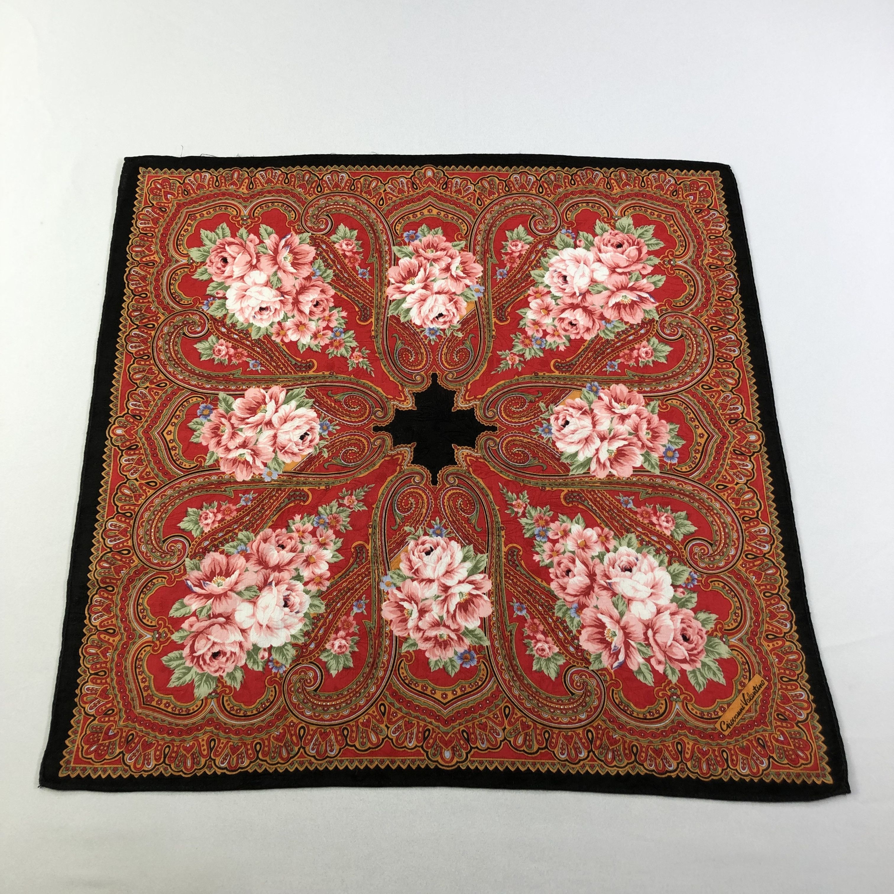 Giovanni Valentino Giovanni Valentino Handkerchief Neckerchief Bandana H1948 Size ONE SIZE - 2 Thumbnail