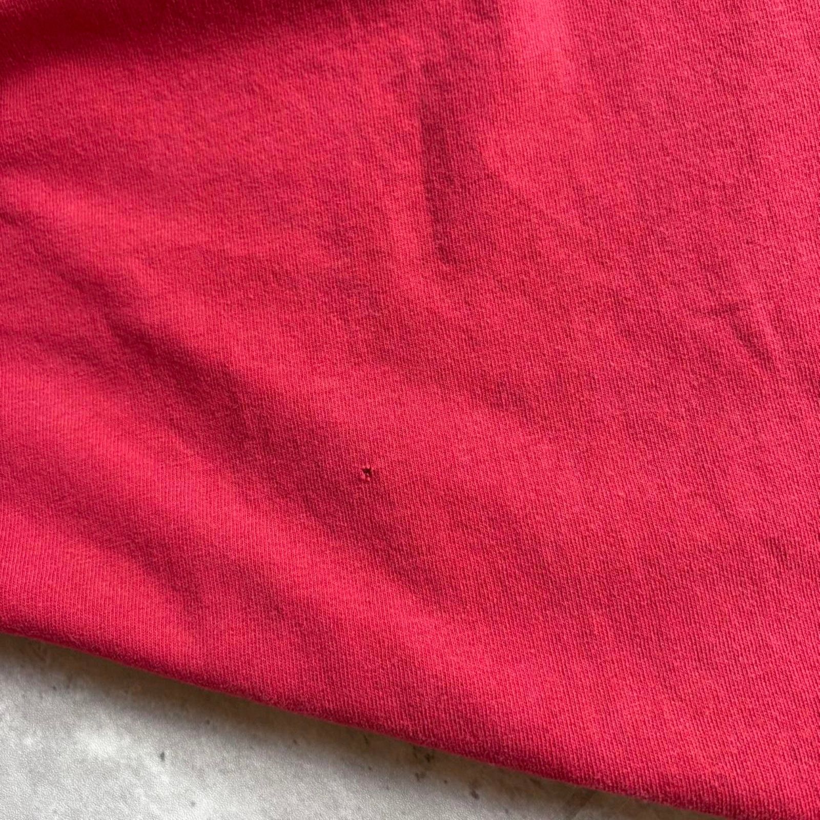 Vintage Vintage 1990s yoobee t shirt Size US L / EU 52-54 / 3 - 4 Thumbnail