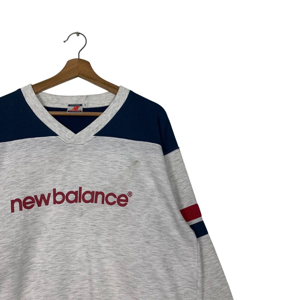 New Balance Vintage 90's NEW BALANCE V Neck Long Sleeve Shirt #2493-C112 Size US L / EU 52-54 / 3 - 5 Thumbnail