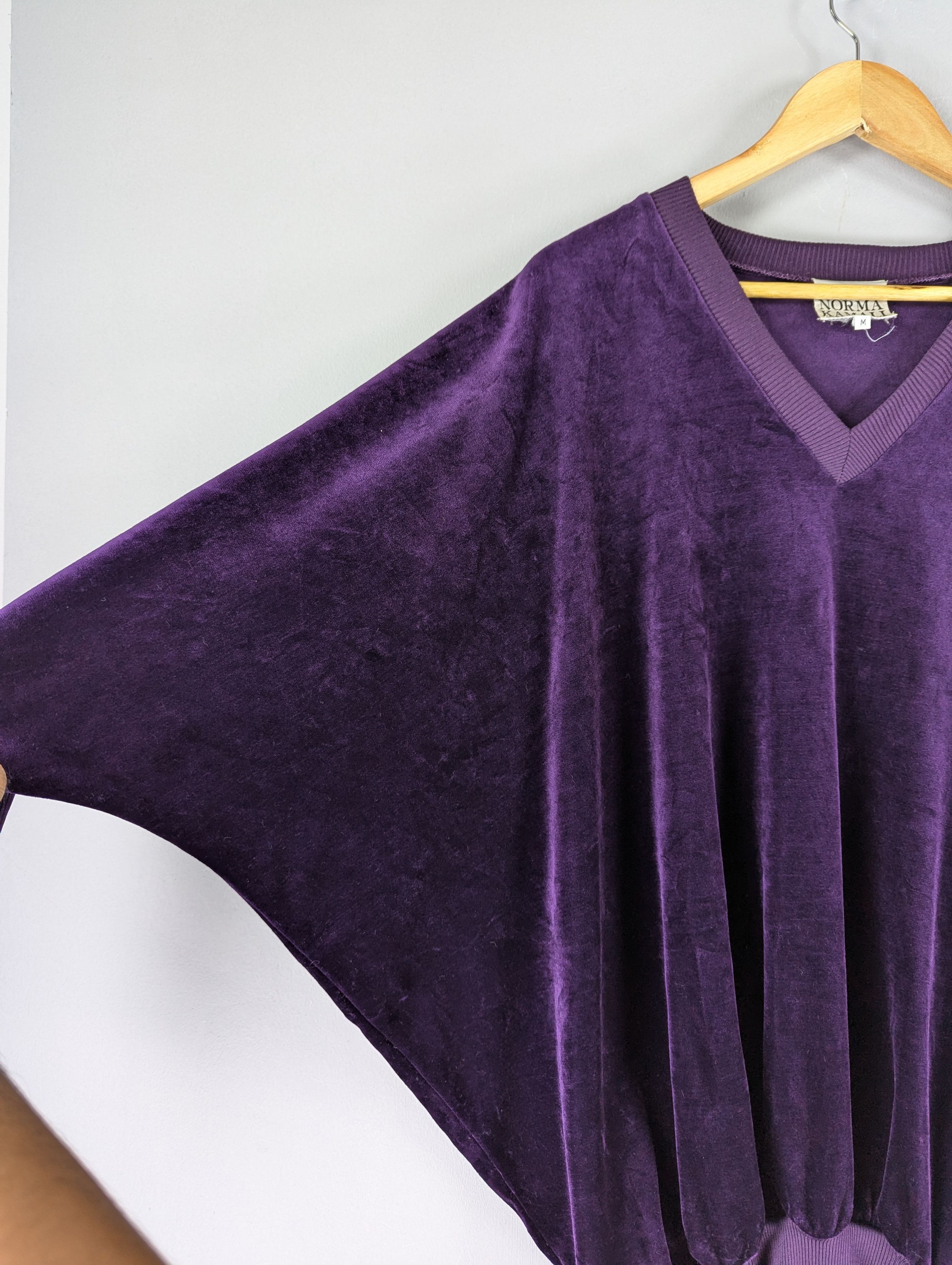 Norma Kamali Vintage Norma Kamali Purple Velvet Batwing Sweater Size M / US 6-8 / IT 42-44 - 7 Thumbnail