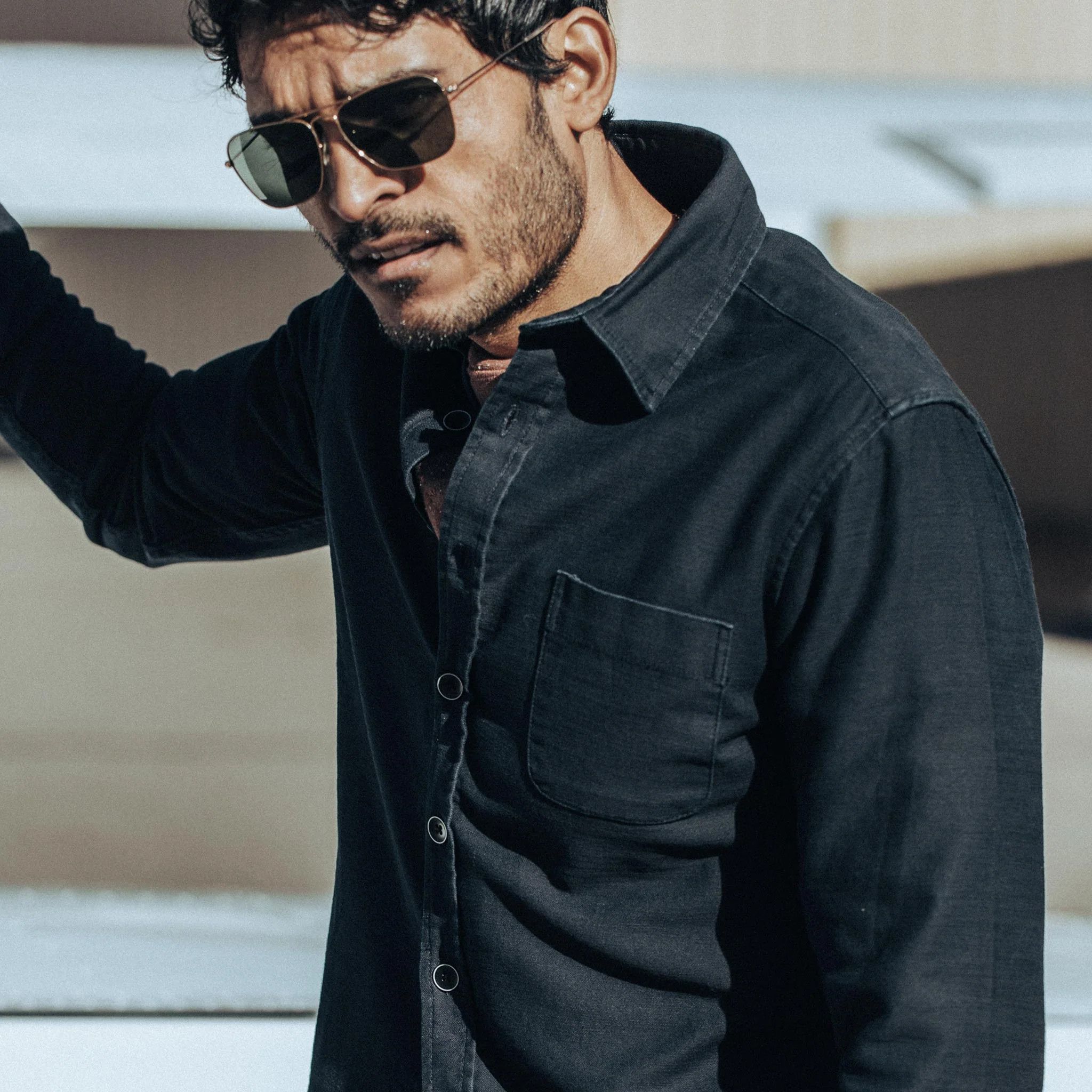 Taylor Stitch The Mechanic Shirt in Black Slub Sateen Size US S / EU 44-46 / 1 - 9 Thumbnail