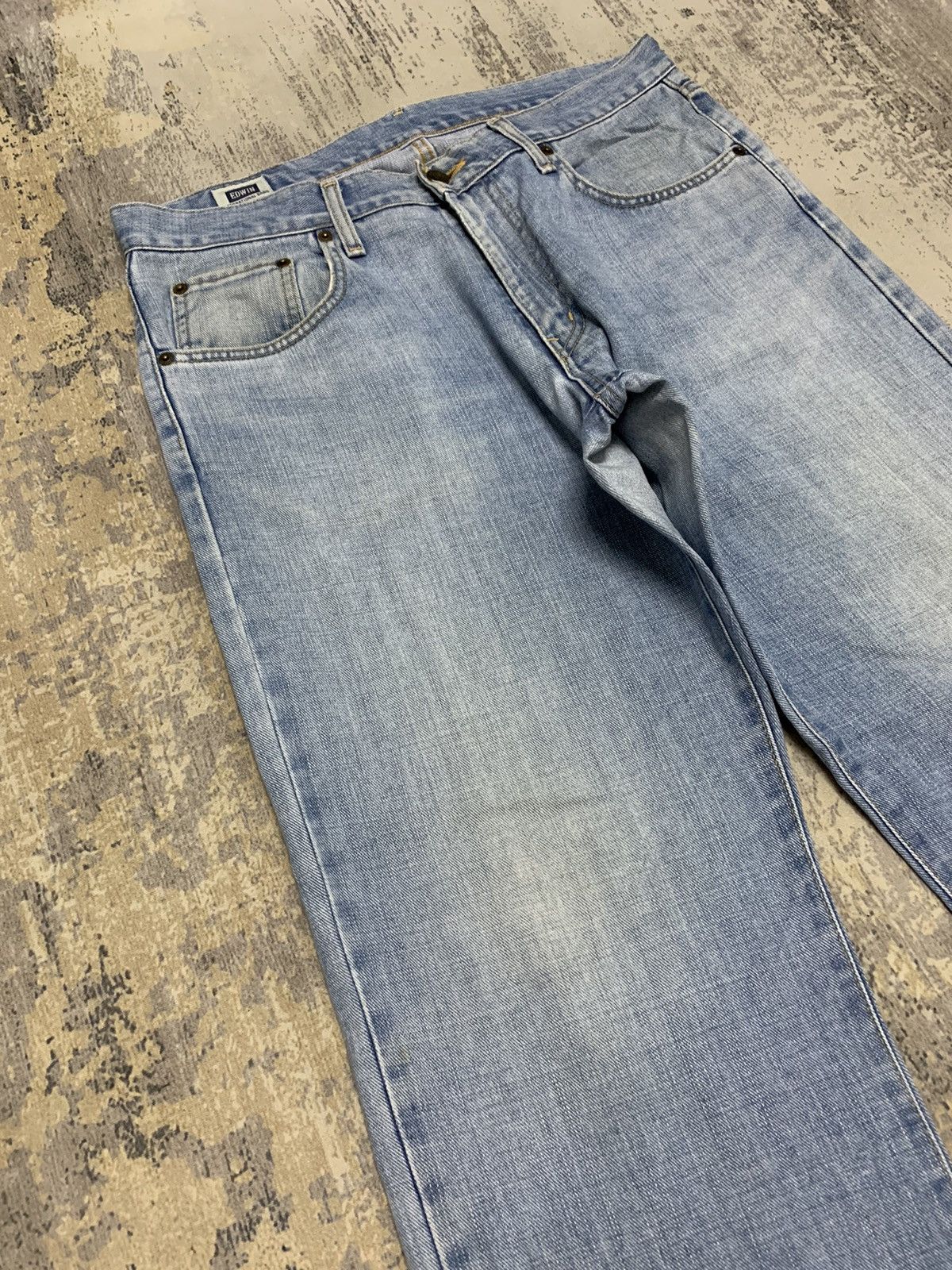 Japanese Brand Vintage Edwin Blue Wash Baggy Style Jeans 33x31.5 Size US 33 - 2 Thumbnail
