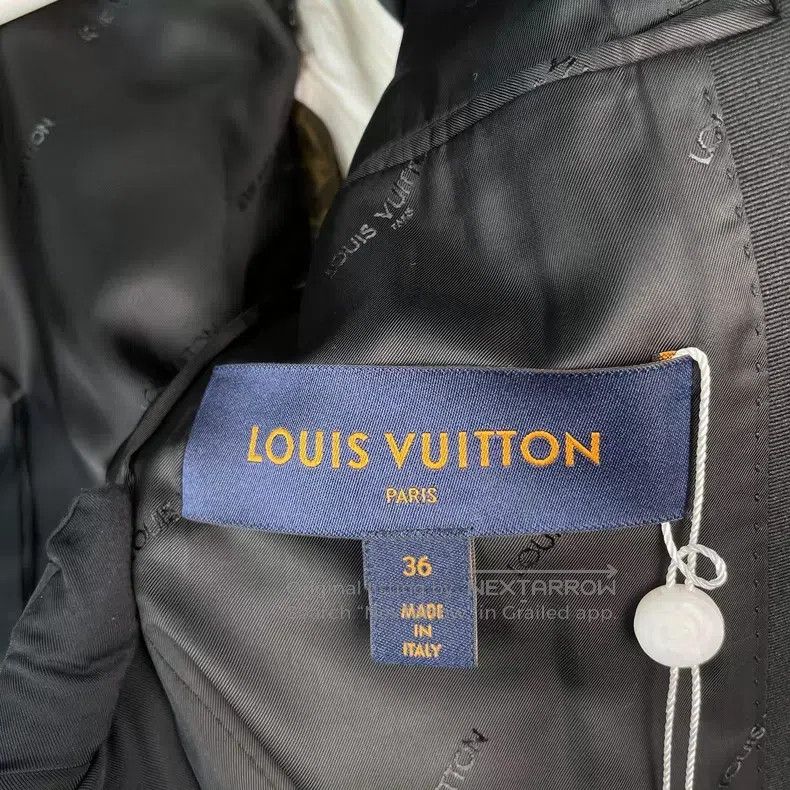 Louis Vuitton Louis Vuitton Welsh grey plaid coat Size XS / US 0-2 / IT 36-38 - 7 Thumbnail
