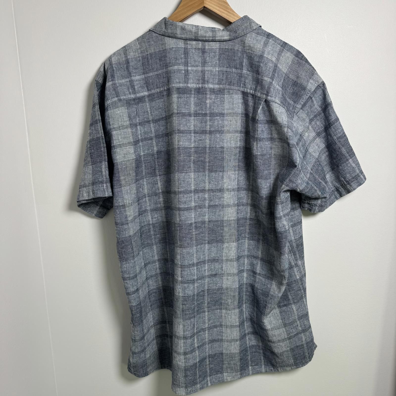 Patagonia Patagonia Men's Gray Plaid Short Sleeve Button-Up Shirt XL Size US L / EU 52-54 / 3 - 7 Thumbnail
