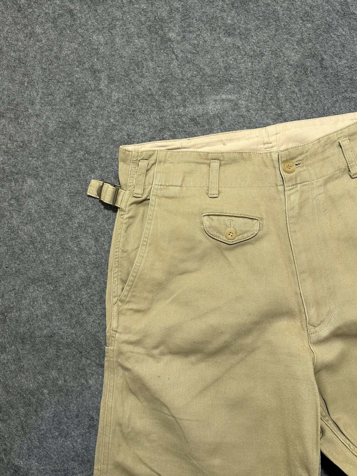 Issey Miyake Issey Miyake men's cotton pants in beige. Size US 36 / EU 52 - 9 Thumbnail
