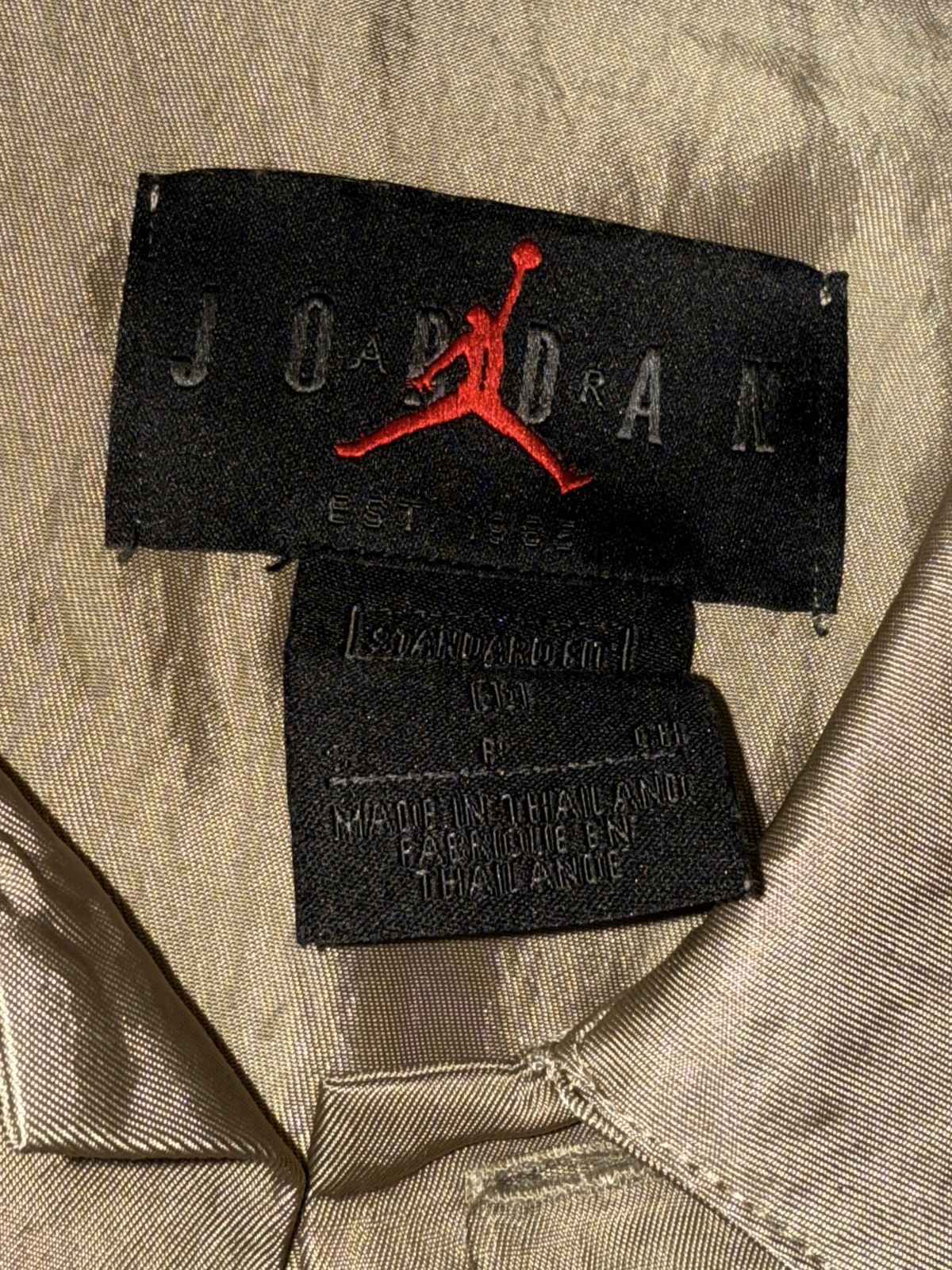 Jordan Brand × Travis Scott Travis Scott Cactus Jack x Jordan button down shirt Size US S / EU 44-46 / 1 - 12 Thumbnail