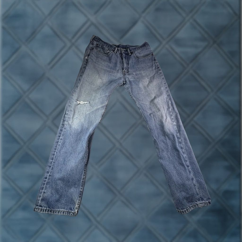 Denime VINTAGE Levis 505 Jeans 34x32 Medium Wash Straight Mens Denim Shirt? Size US 34 / EU 50 - 1 Thumbnail