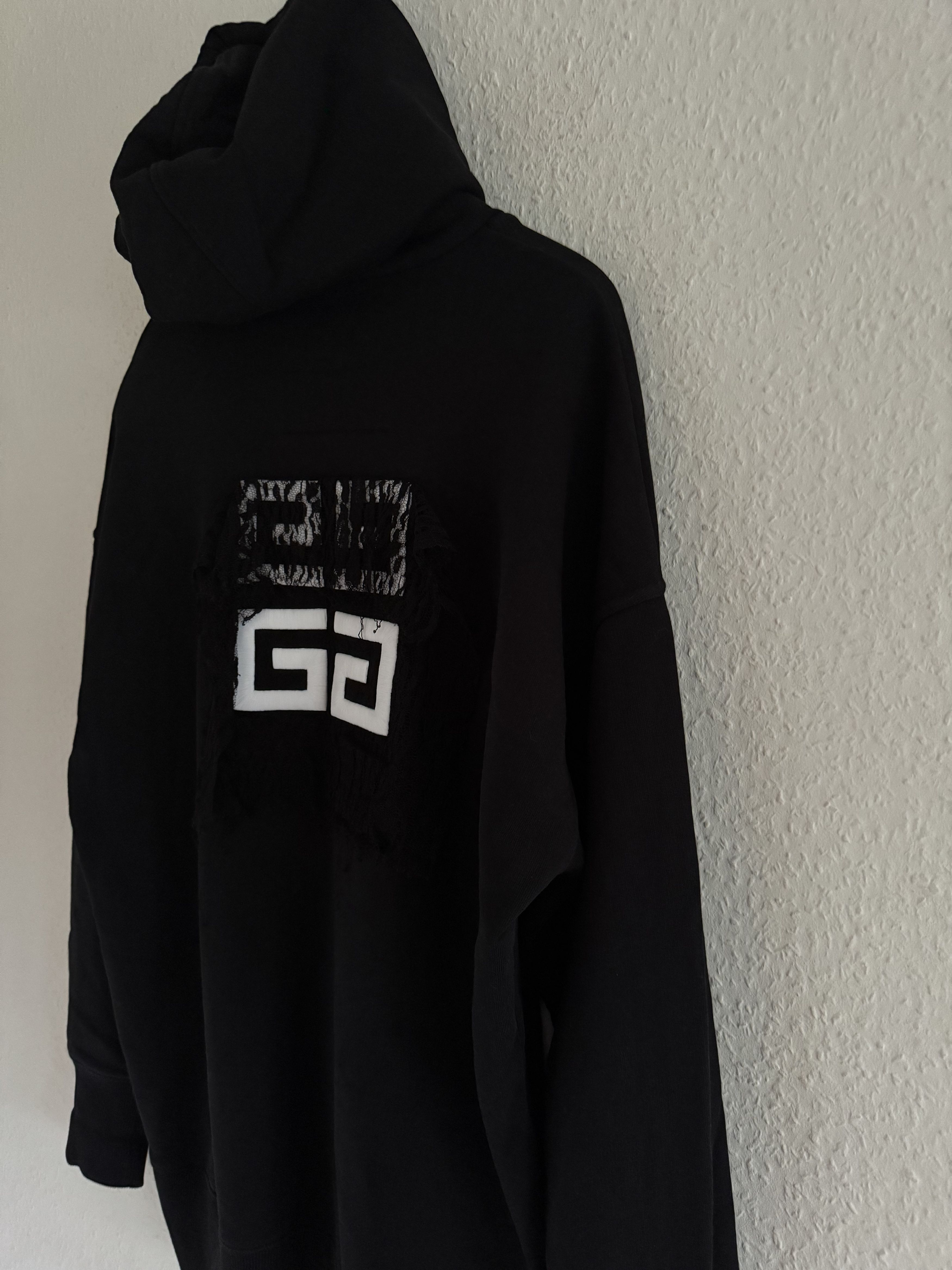 Givenchy Lace Patch Brushed Hoodie Size US S / EU 44-46 / 1 - 16 Thumbnail