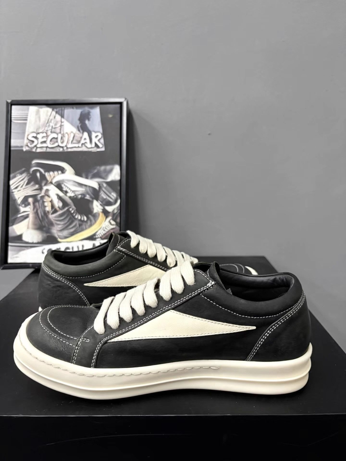 Rick Owens Rick Owens 24SS Leather Low-Top Infringement K34 Size US 7 / IT 37 - 5 Thumbnail