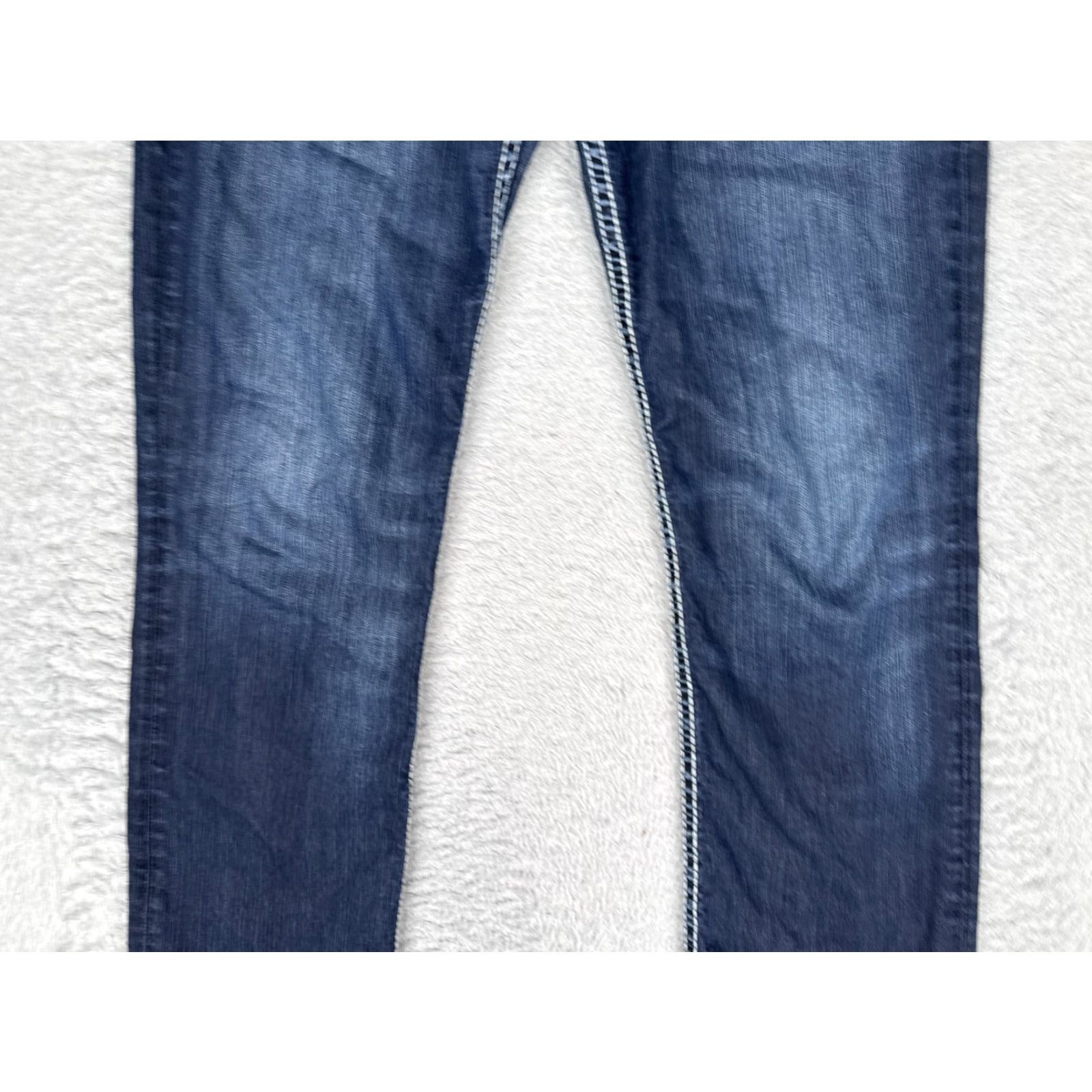 Silver Jeans Co. Silver Jeans Co Berkley Straight Jeans Womens 28 Blue Wash Midrise Stretch 28x32 Size 28" / US 6 / IT 42 - 3 Thumbnail