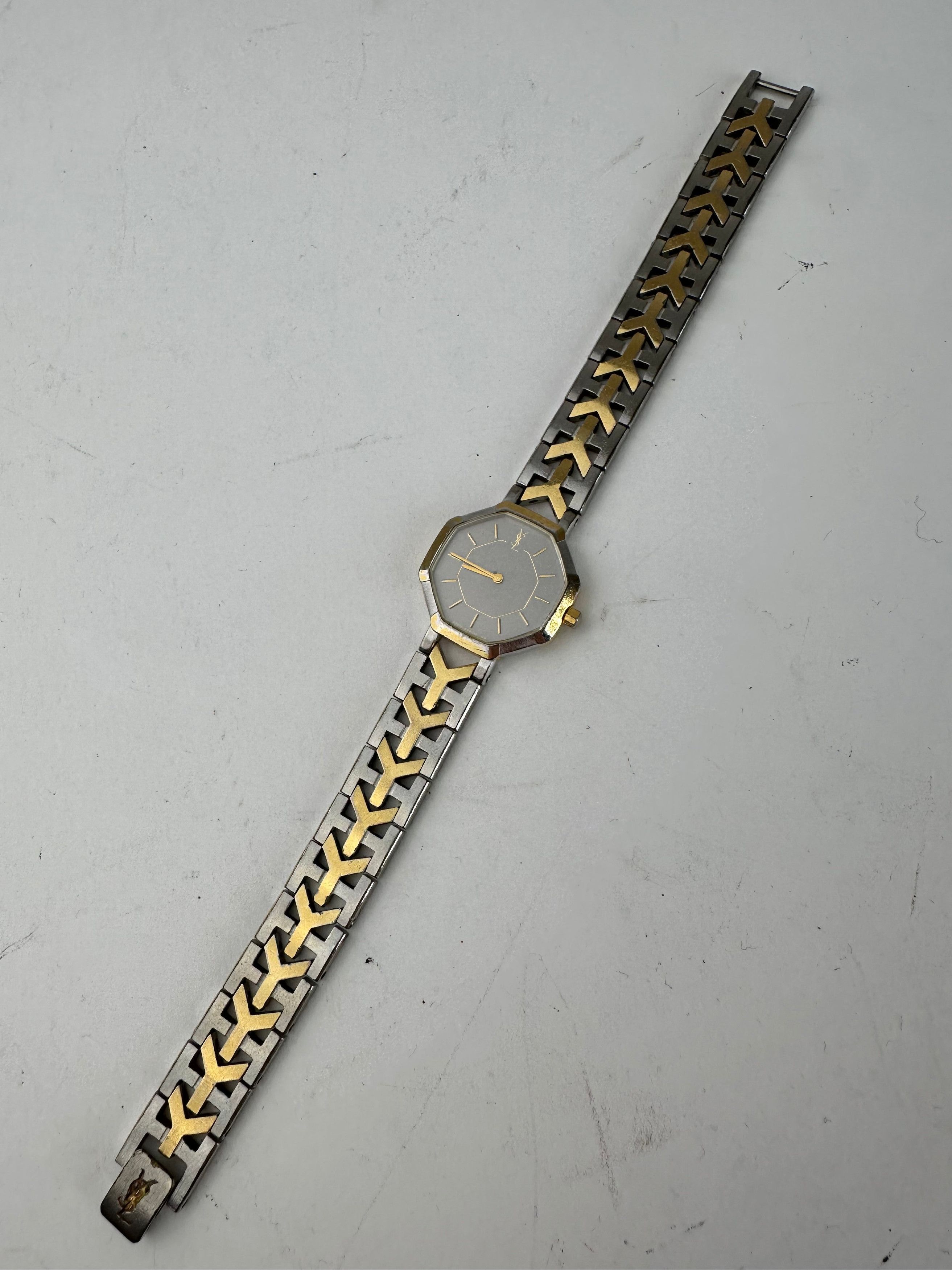 Other Vintage Yves Saint Laurent Gold Plated Quartz Watch Size ONE SIZE - 1 Thumbnail